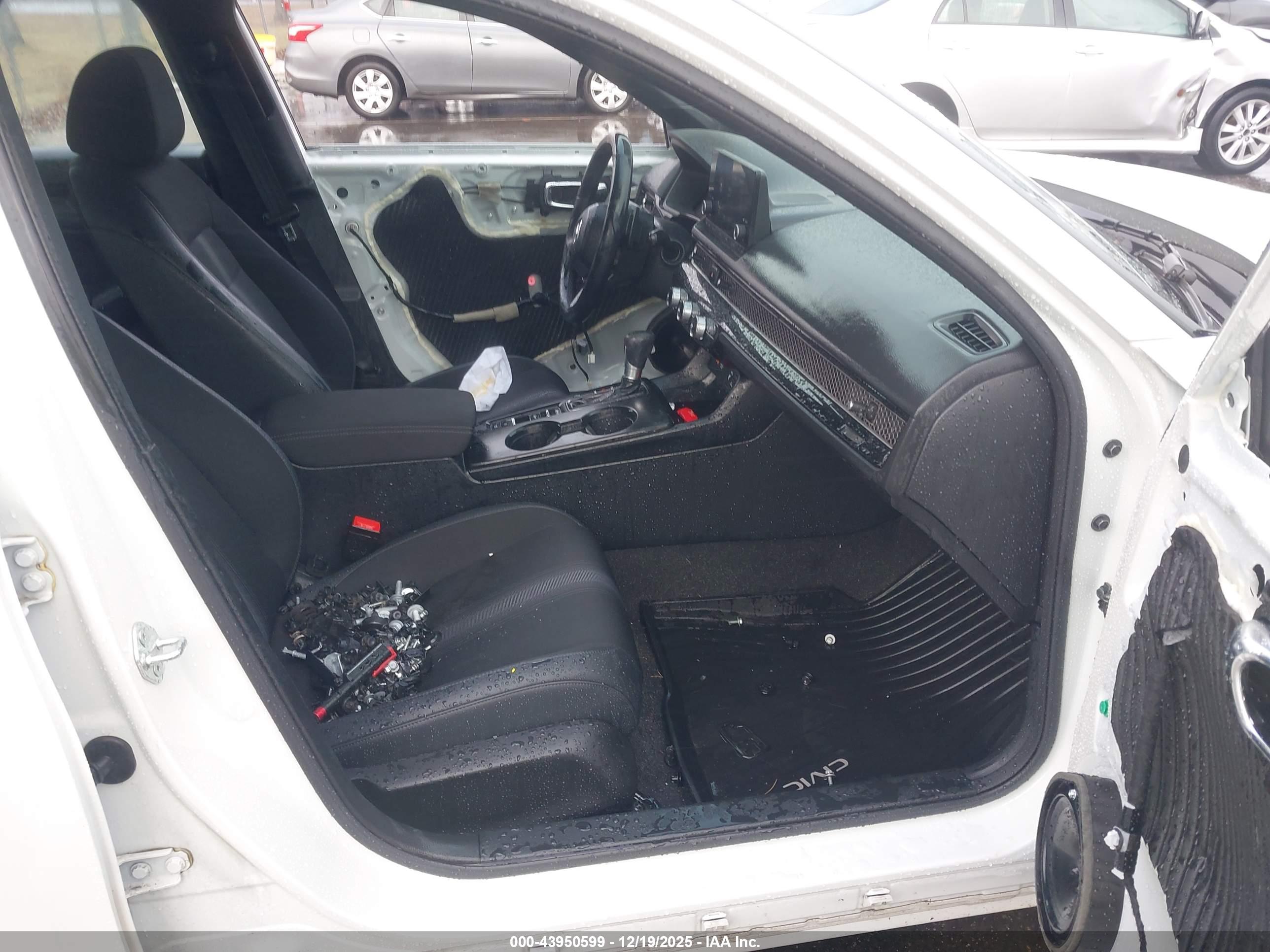 HONDA CIVIC image 5