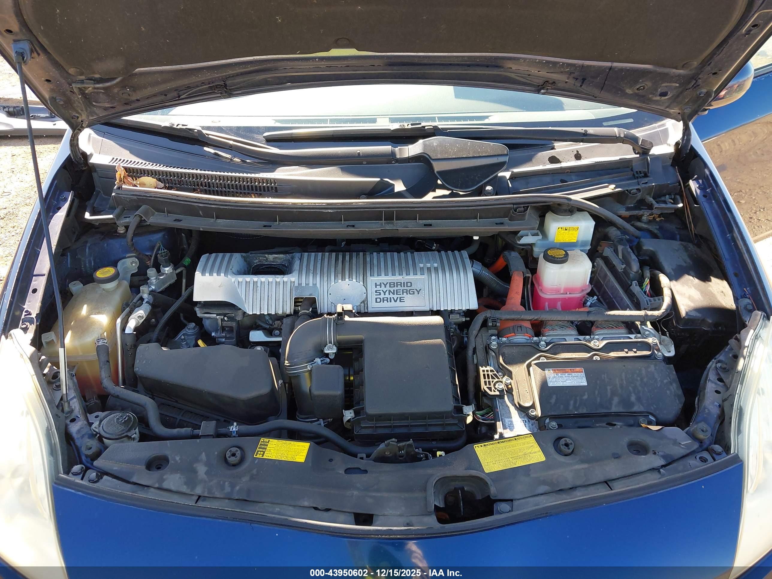 TOYOTA PRIUS image 10