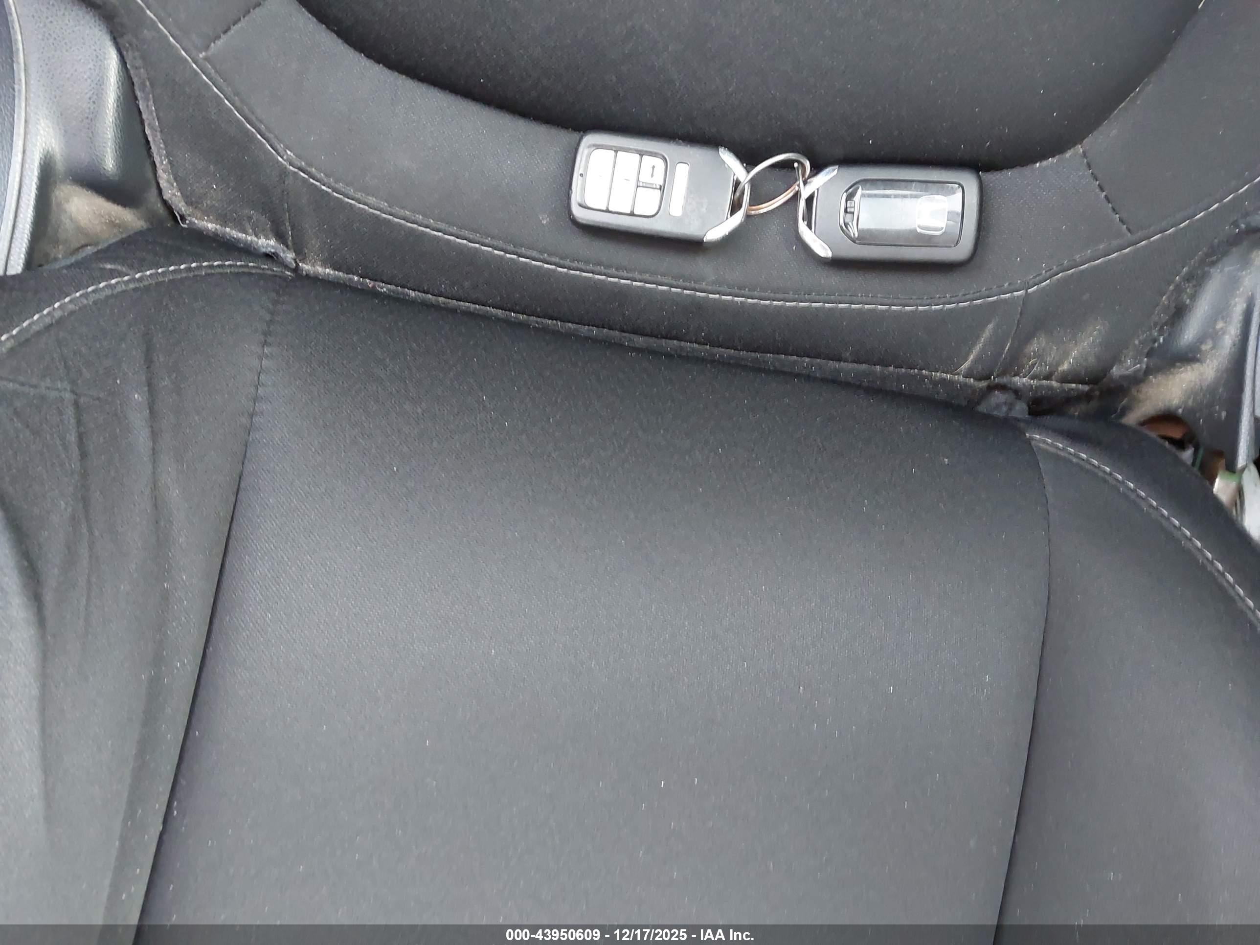 HONDA CIVIC image 11