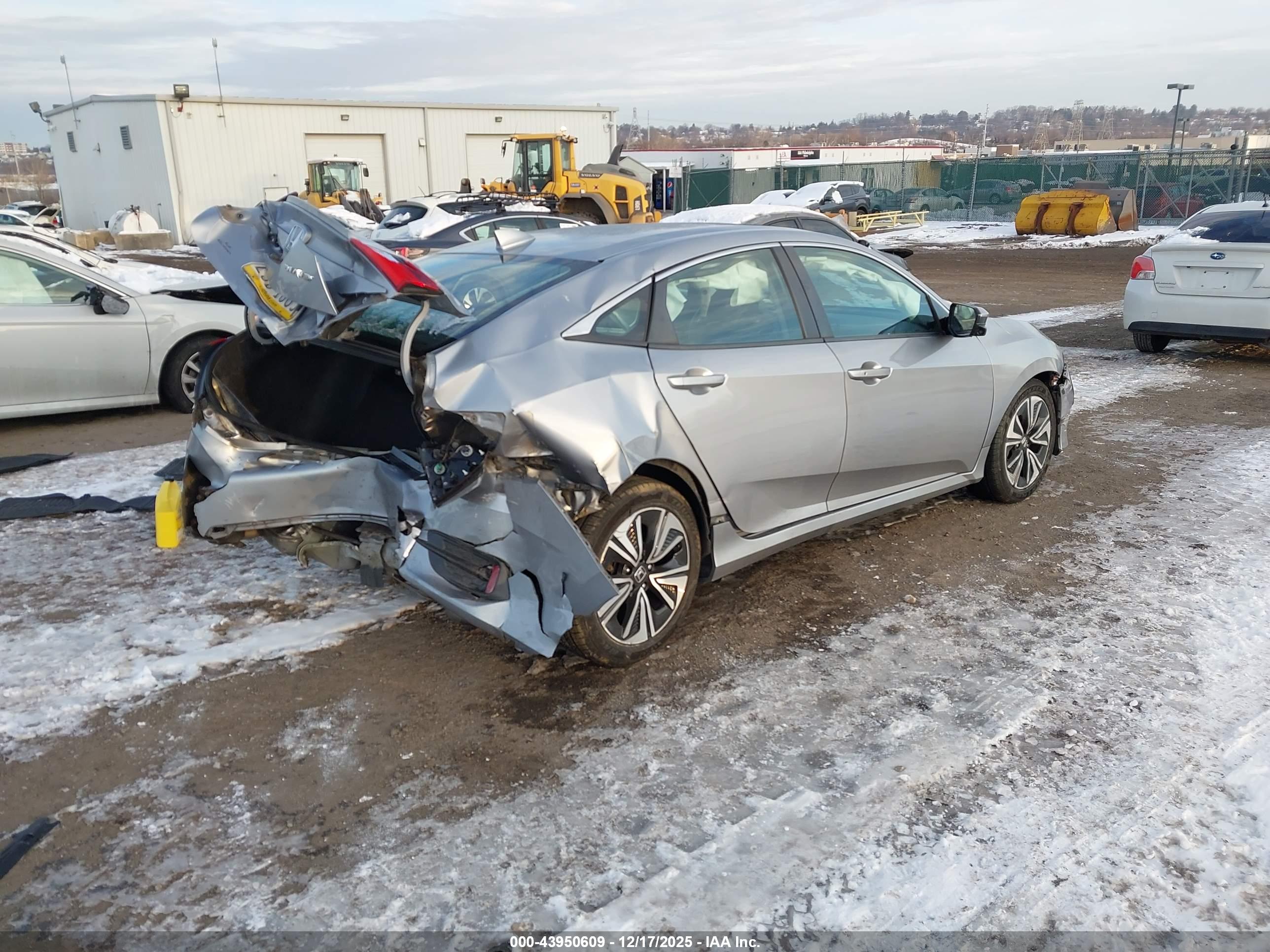 HONDA CIVIC image 4