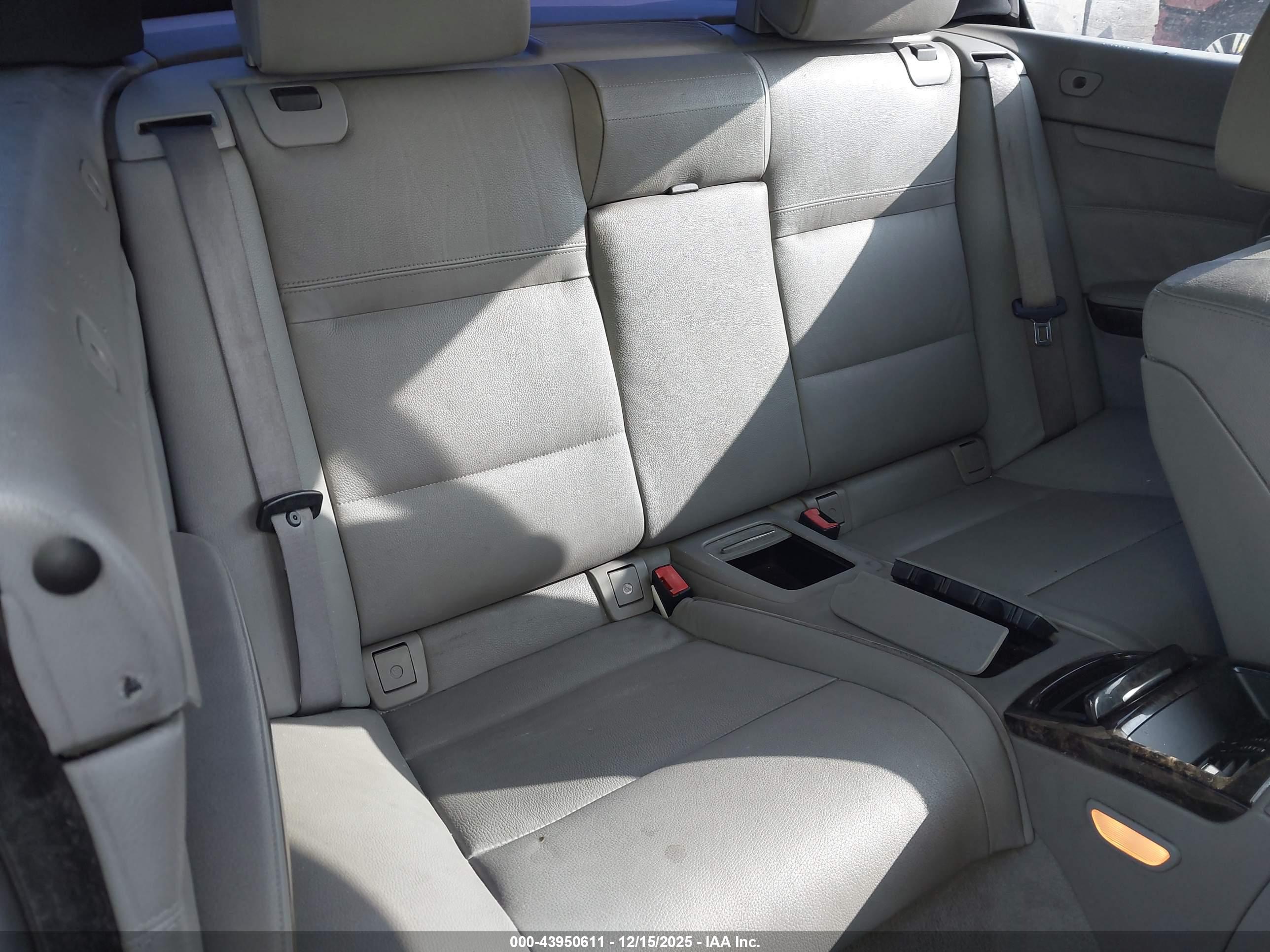 BMW 328I image 8