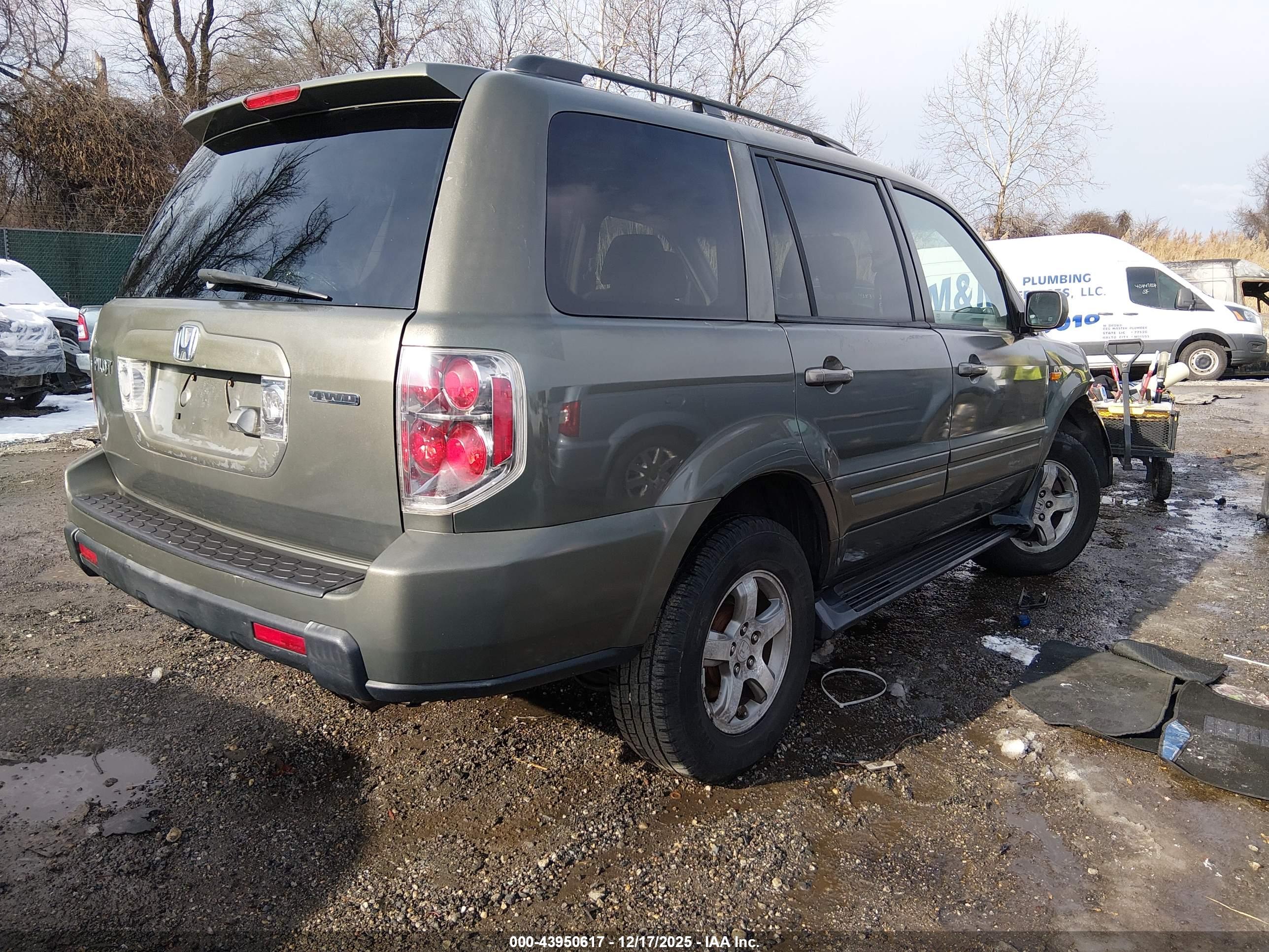 HONDA PILOT image 4