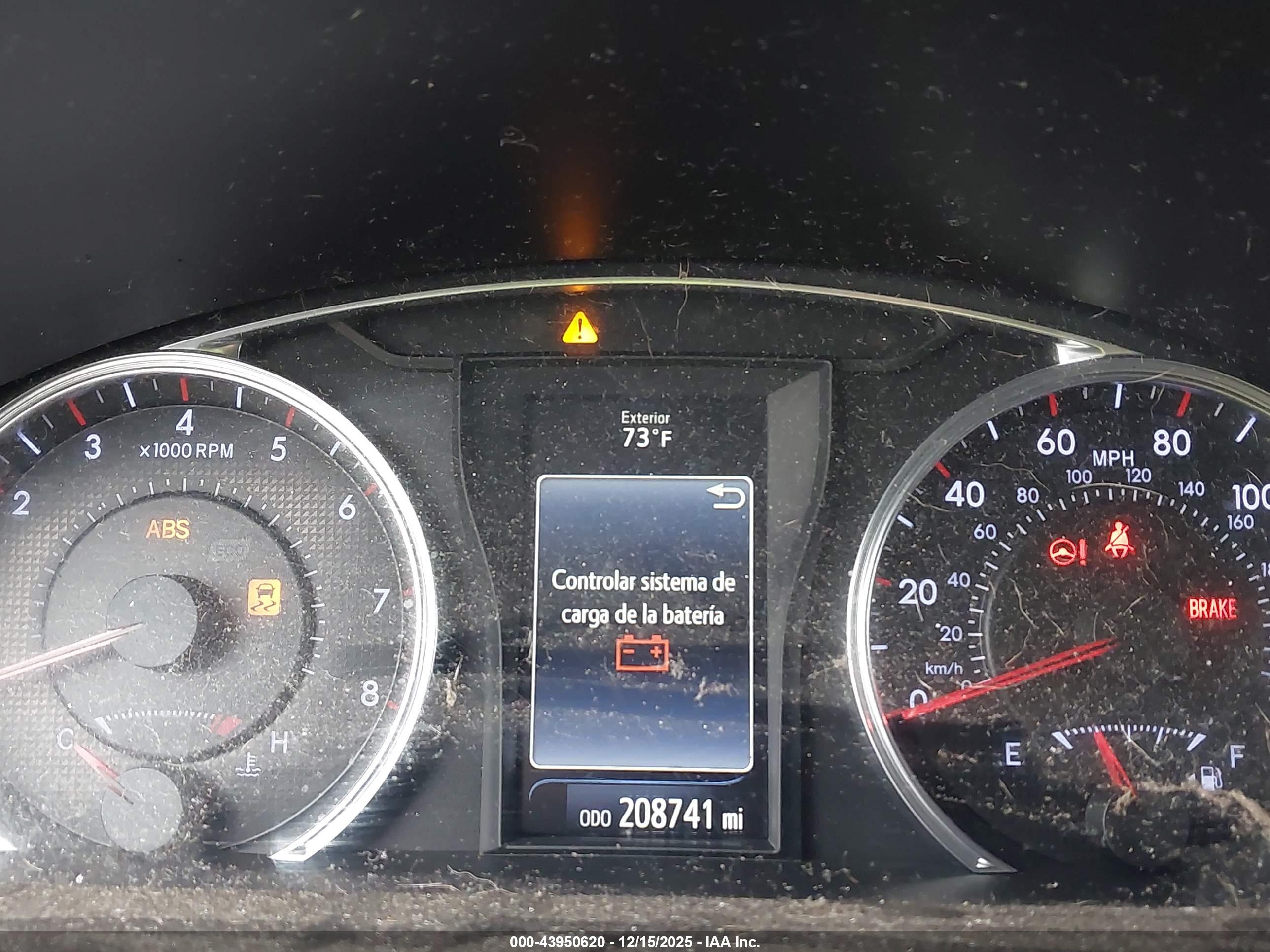 TOYOTA CAMRY image 7