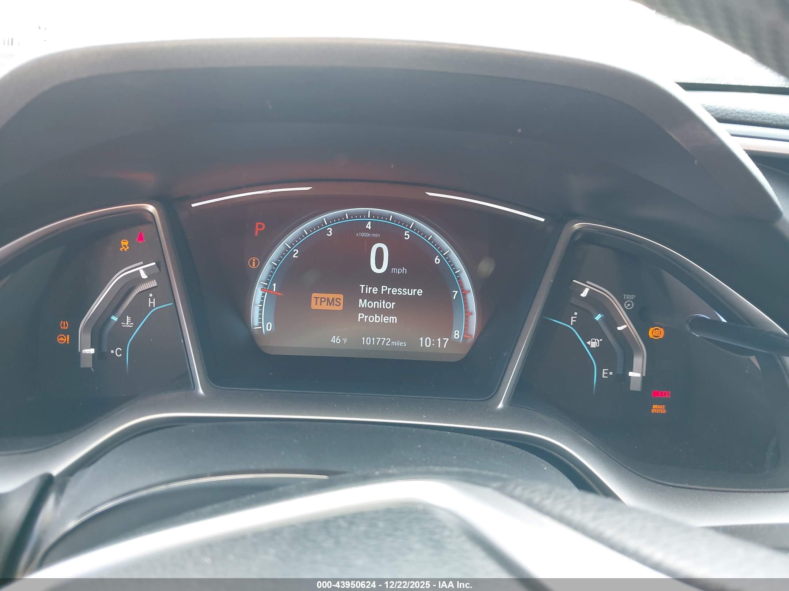 HONDA CIVIC image 7