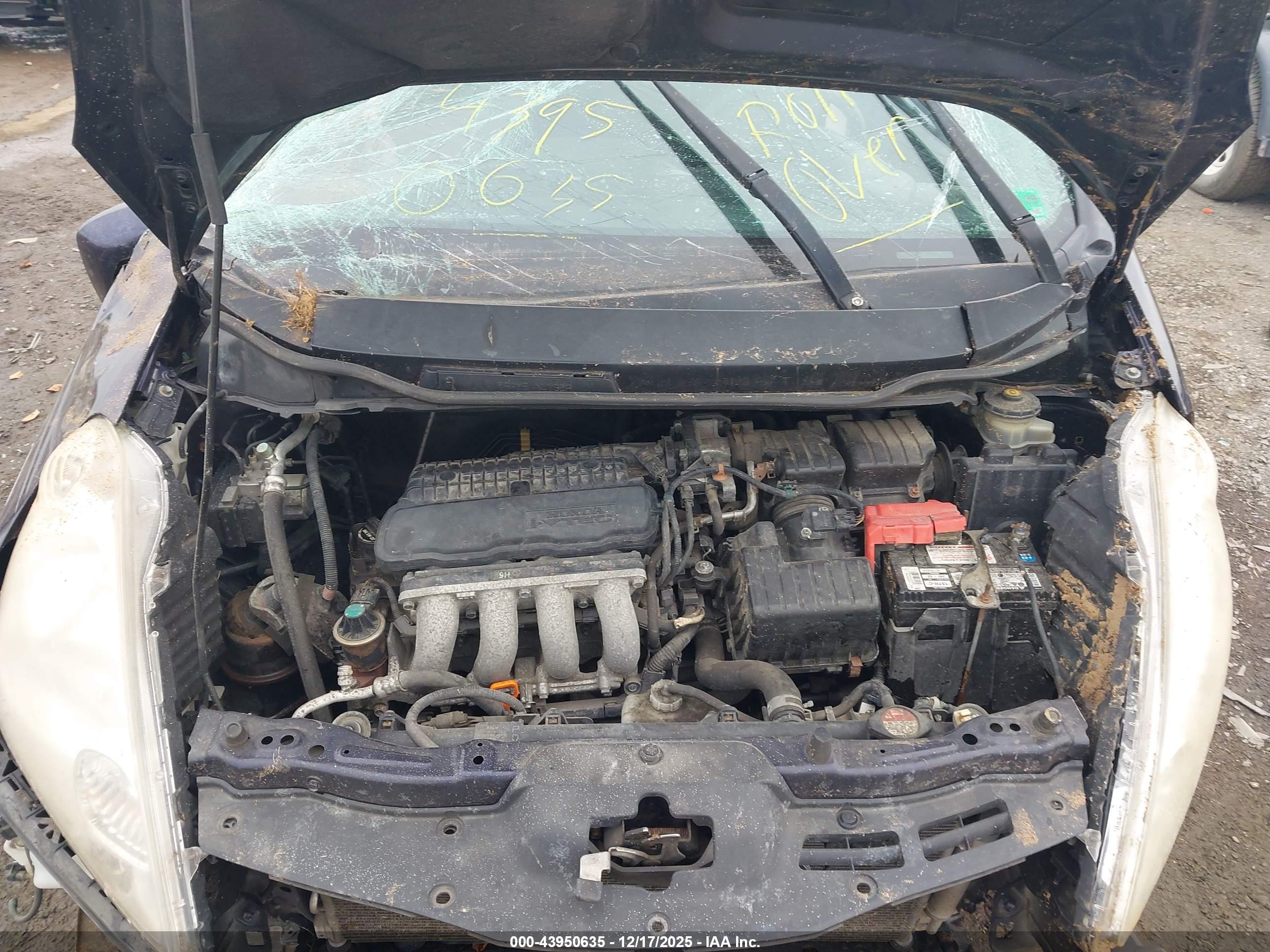 HONDA FIT image 10