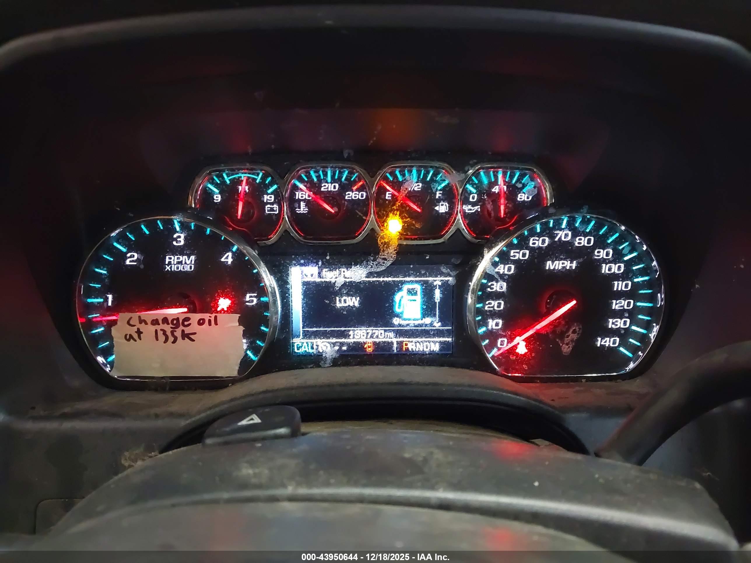 CHEVROLET SILVERADO image 7