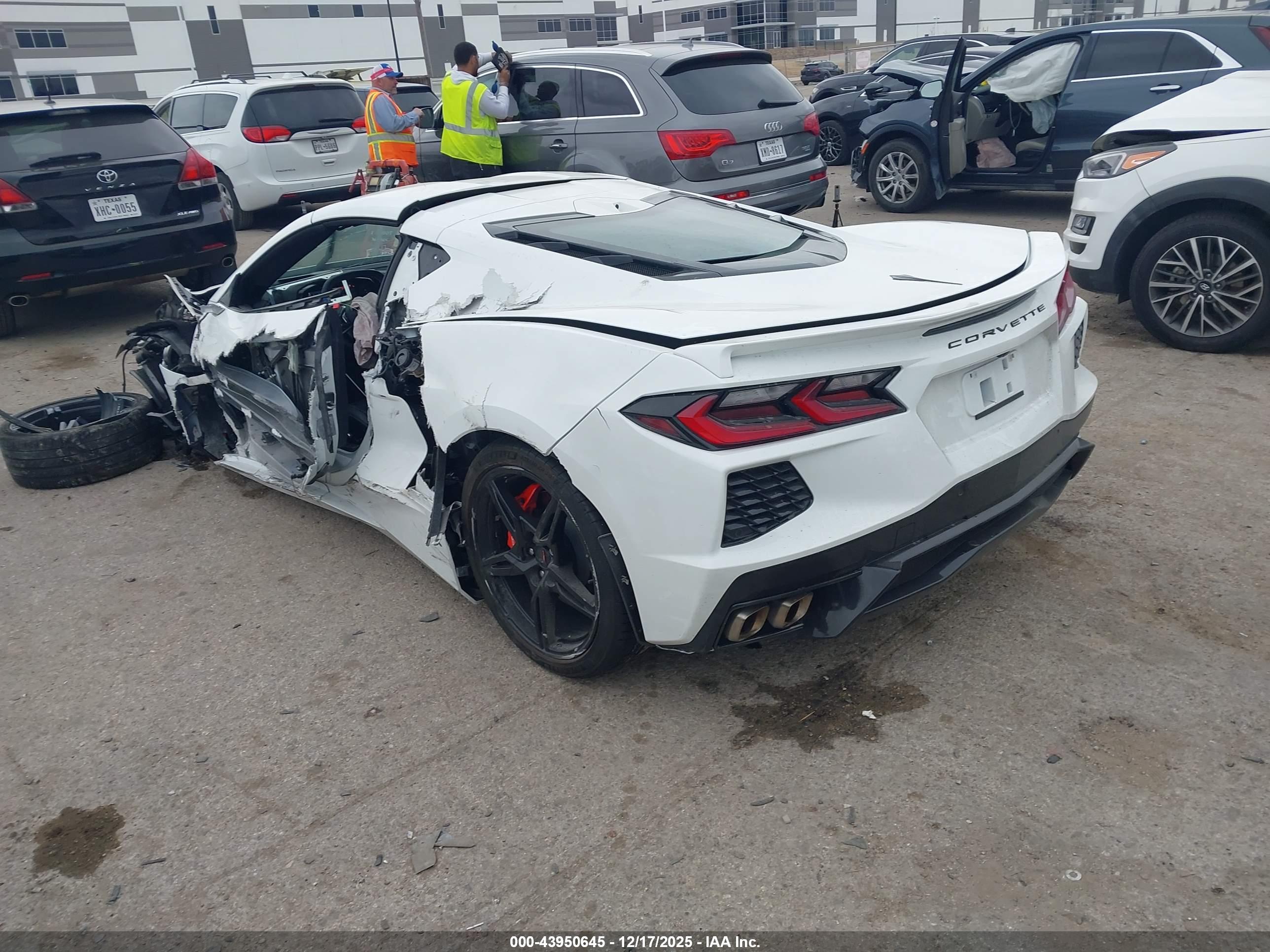 CHEVROLET CORVETTE image 3