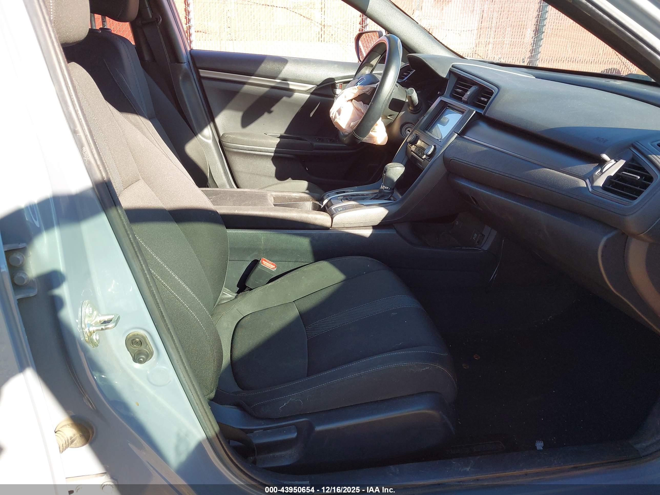 HONDA CIVIC image 5