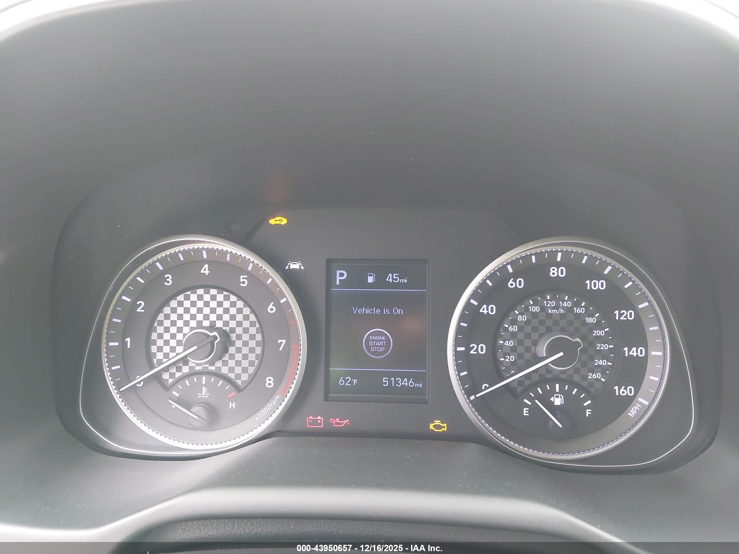HYUNDAI ELANTRA image 7