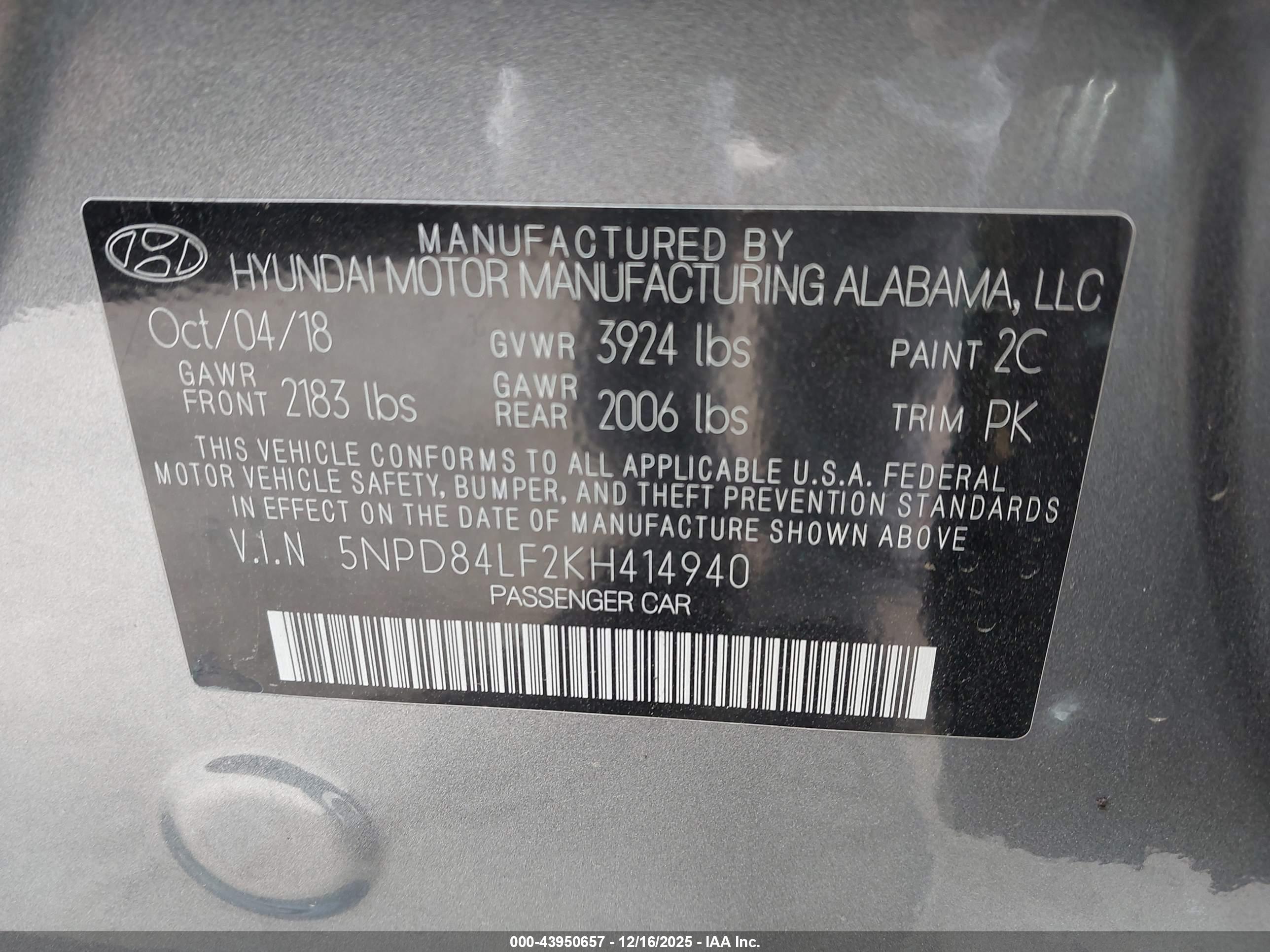 HYUNDAI ELANTRA image 9