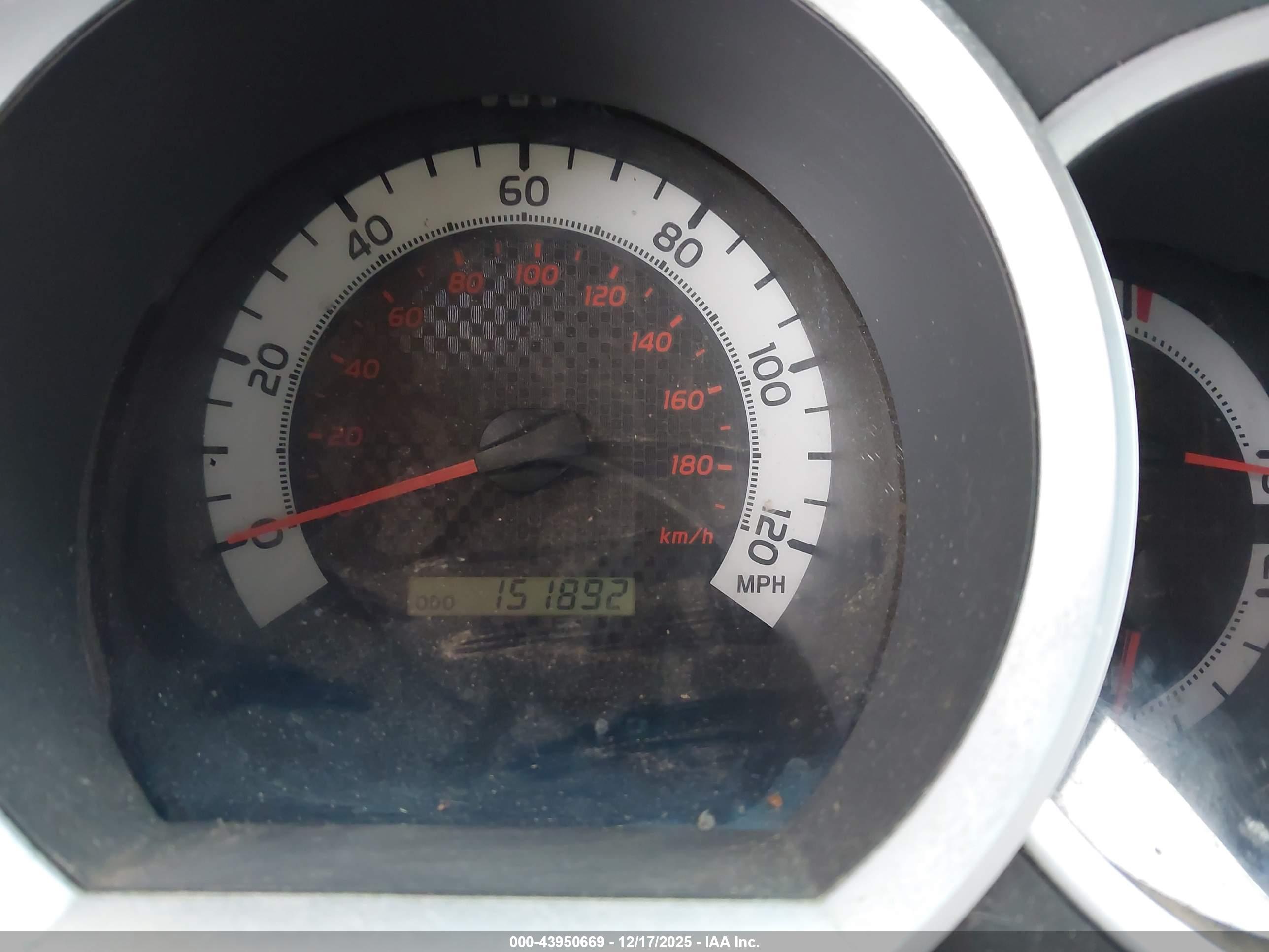 TOYOTA TACOMA image 7