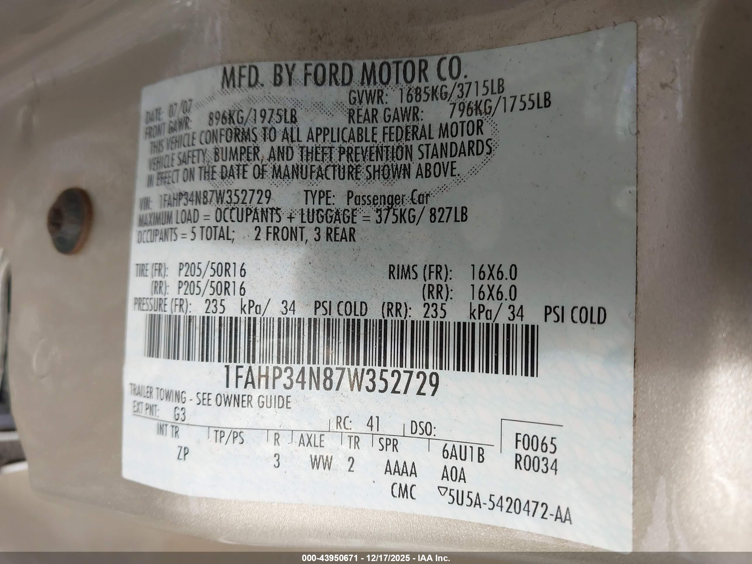 FORD FOCUS image 9