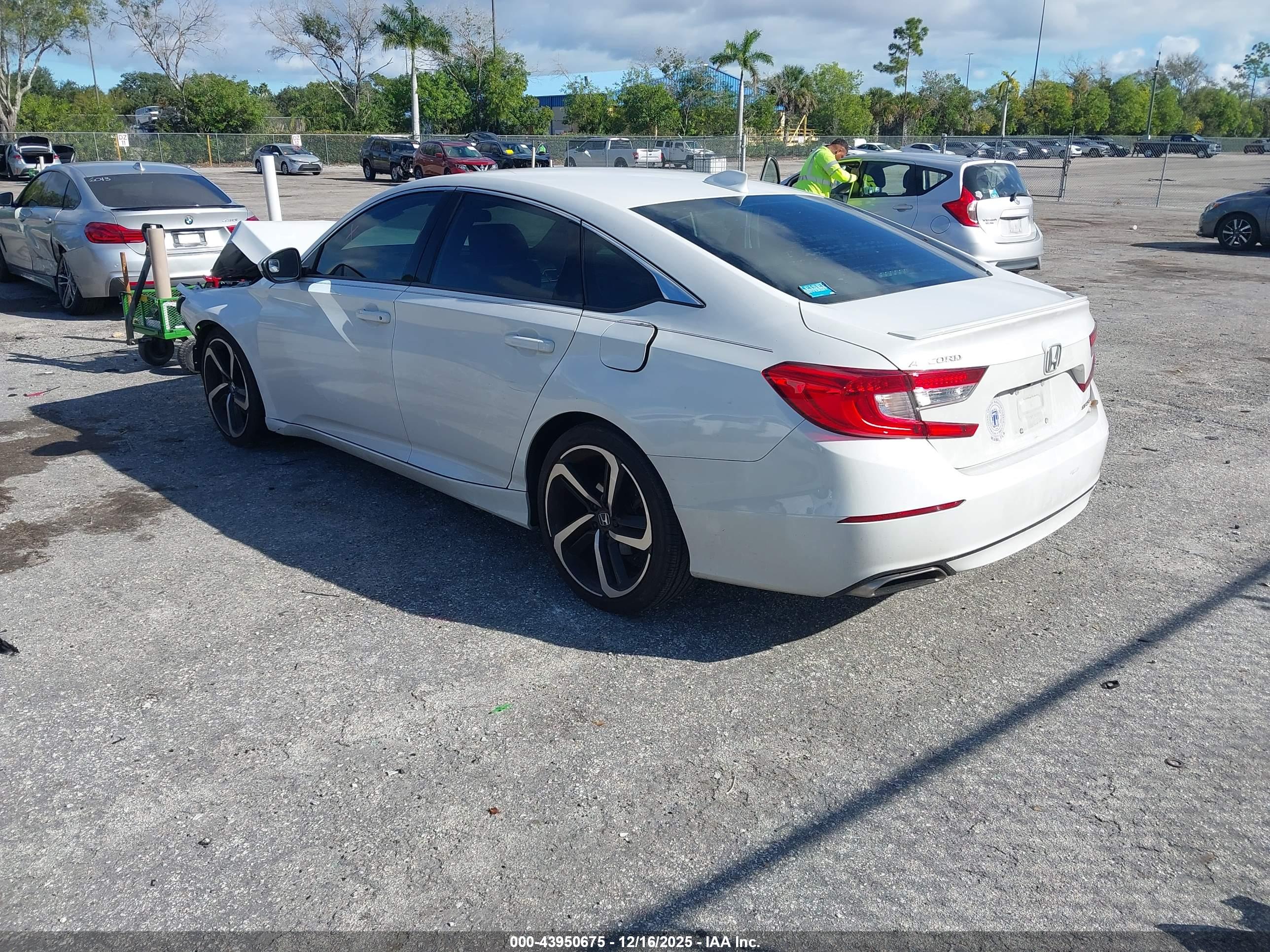 HONDA ACCORD image 3