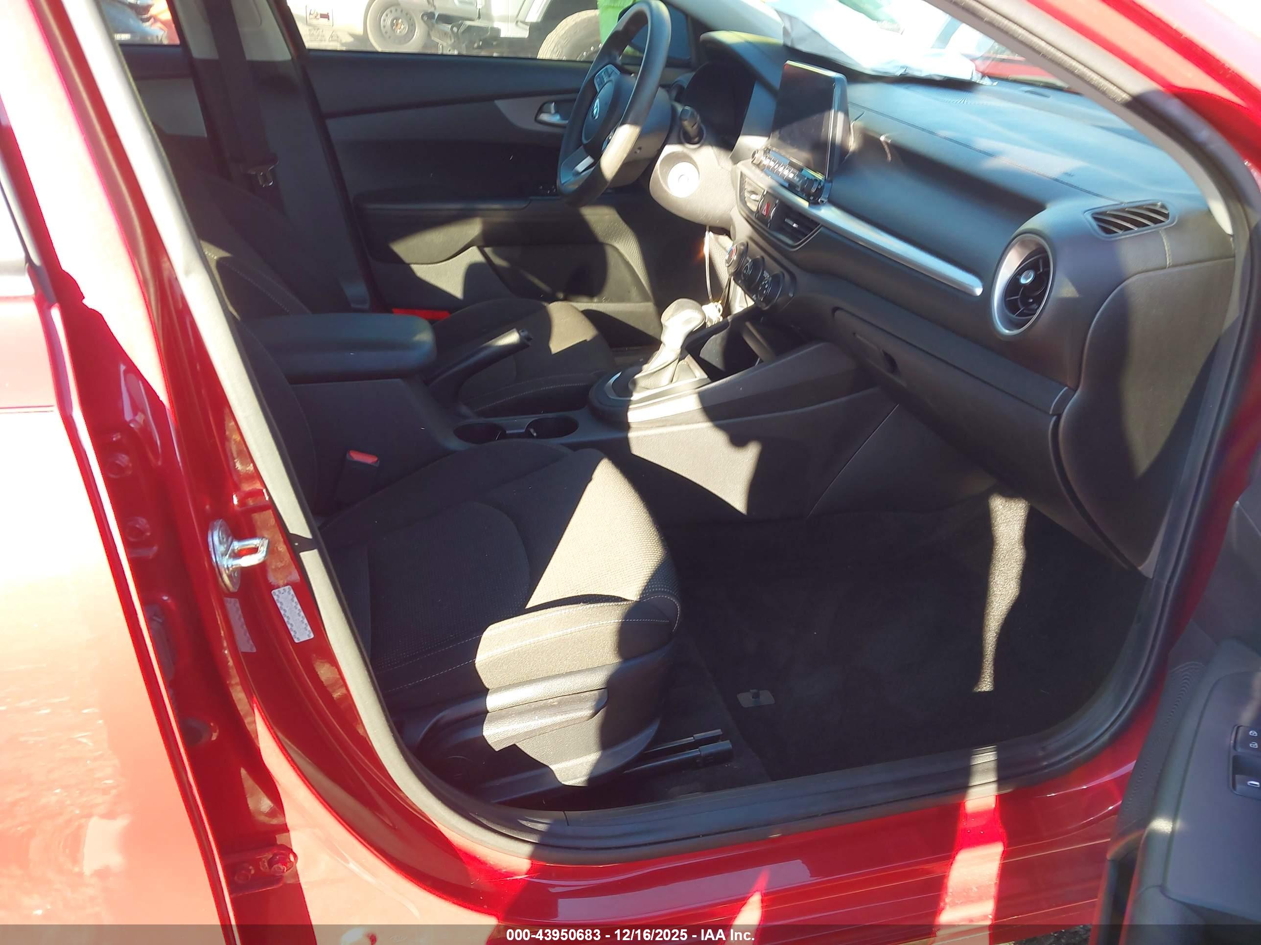 KIA FORTE image 5