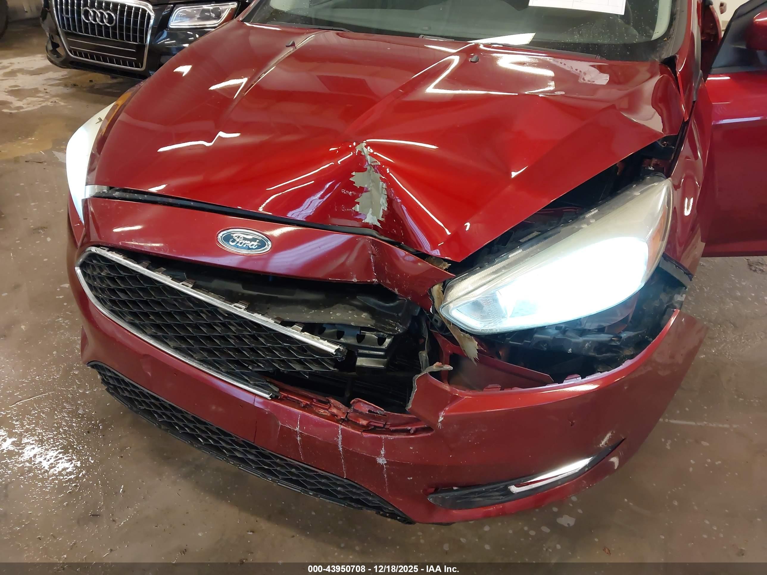 FORD FOCUS image 6