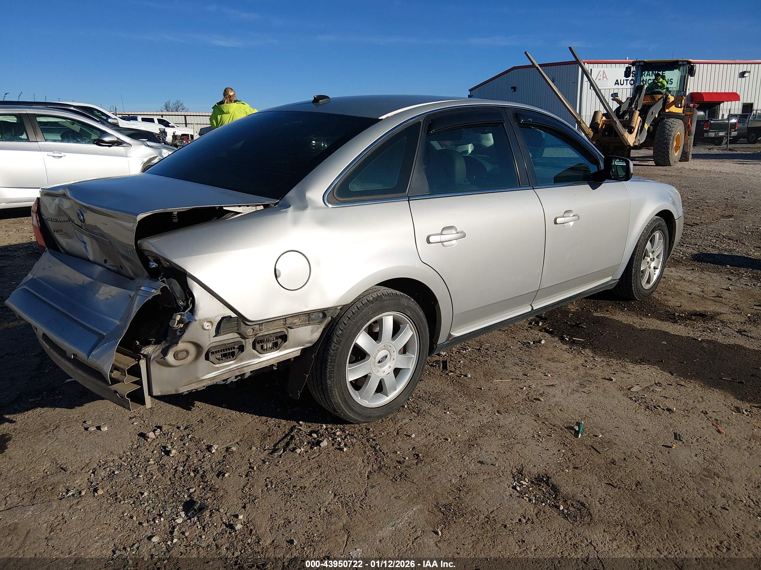 FORD FIVE image 4