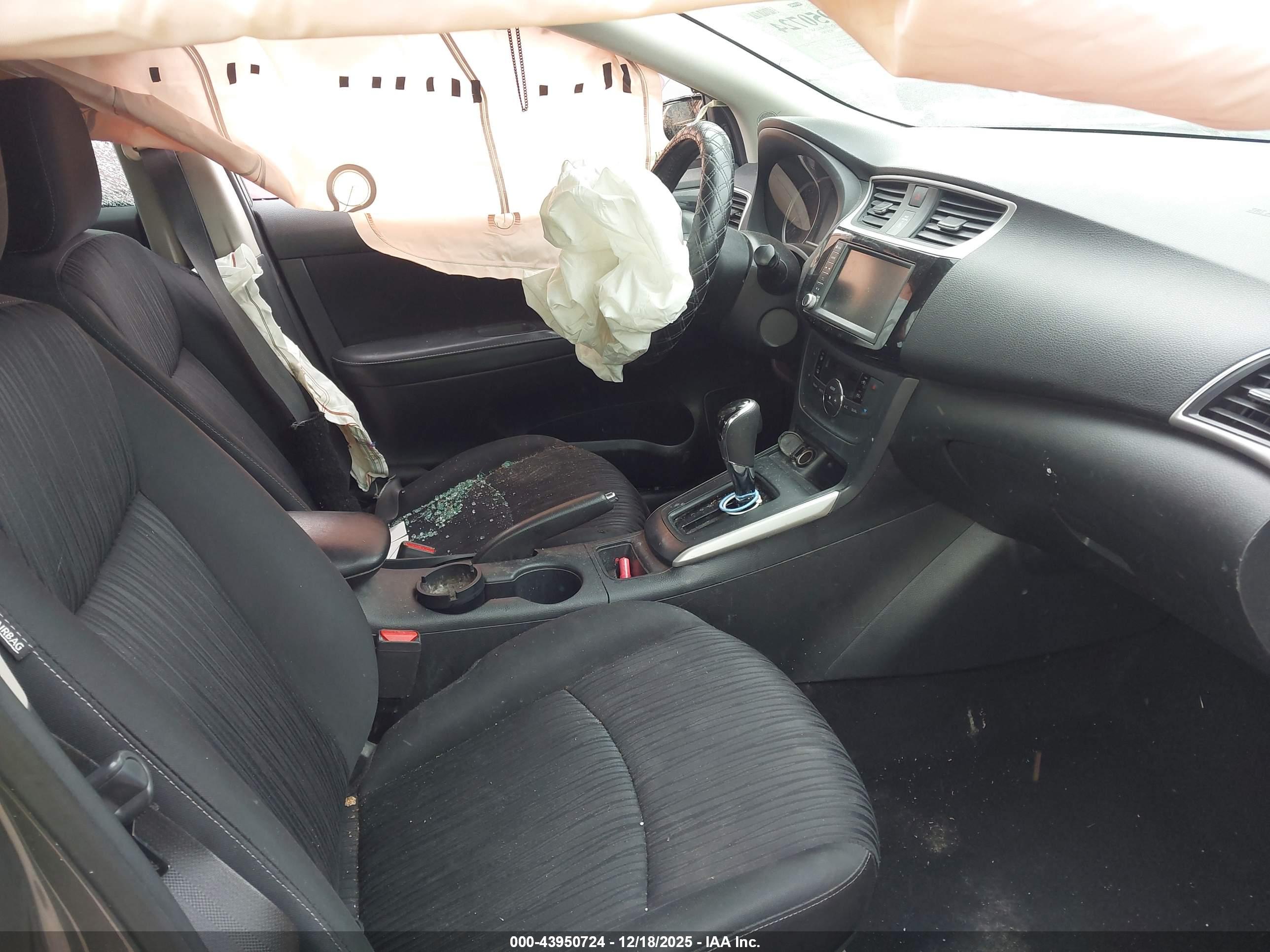 NISSAN SENTRA image 5