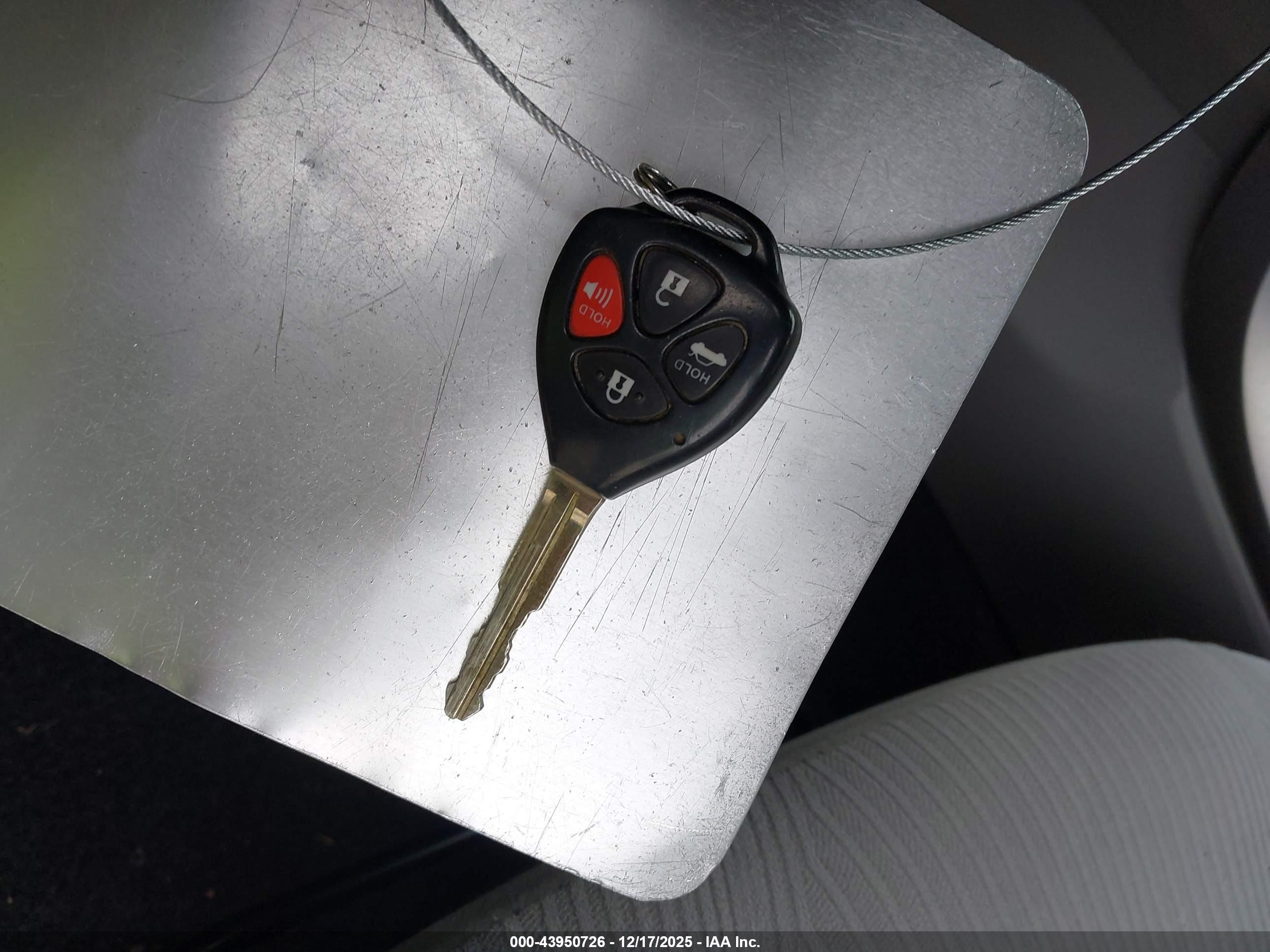 TOYOTA COROLLA image 11