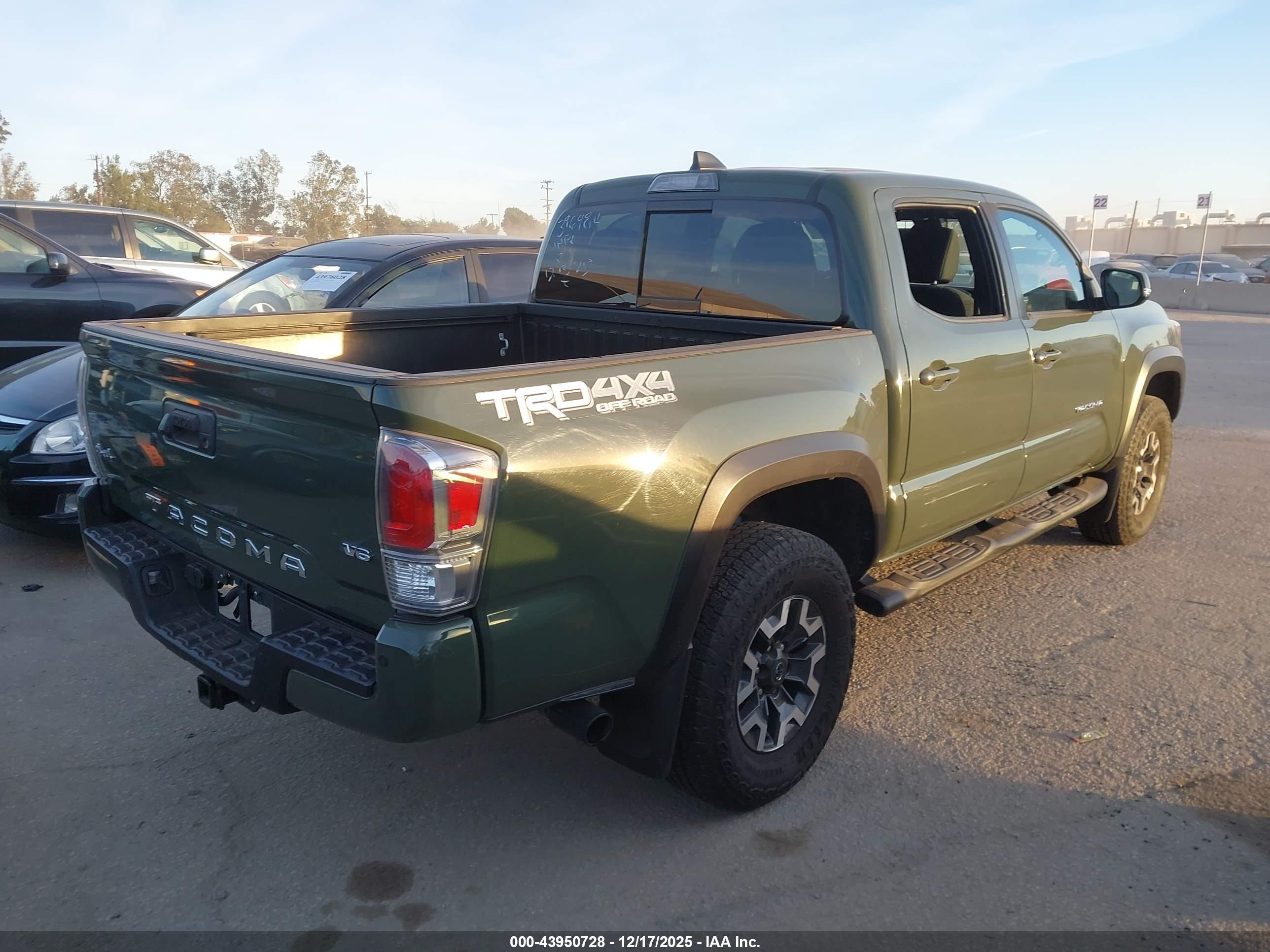 TOYOTA TACOMA image 4