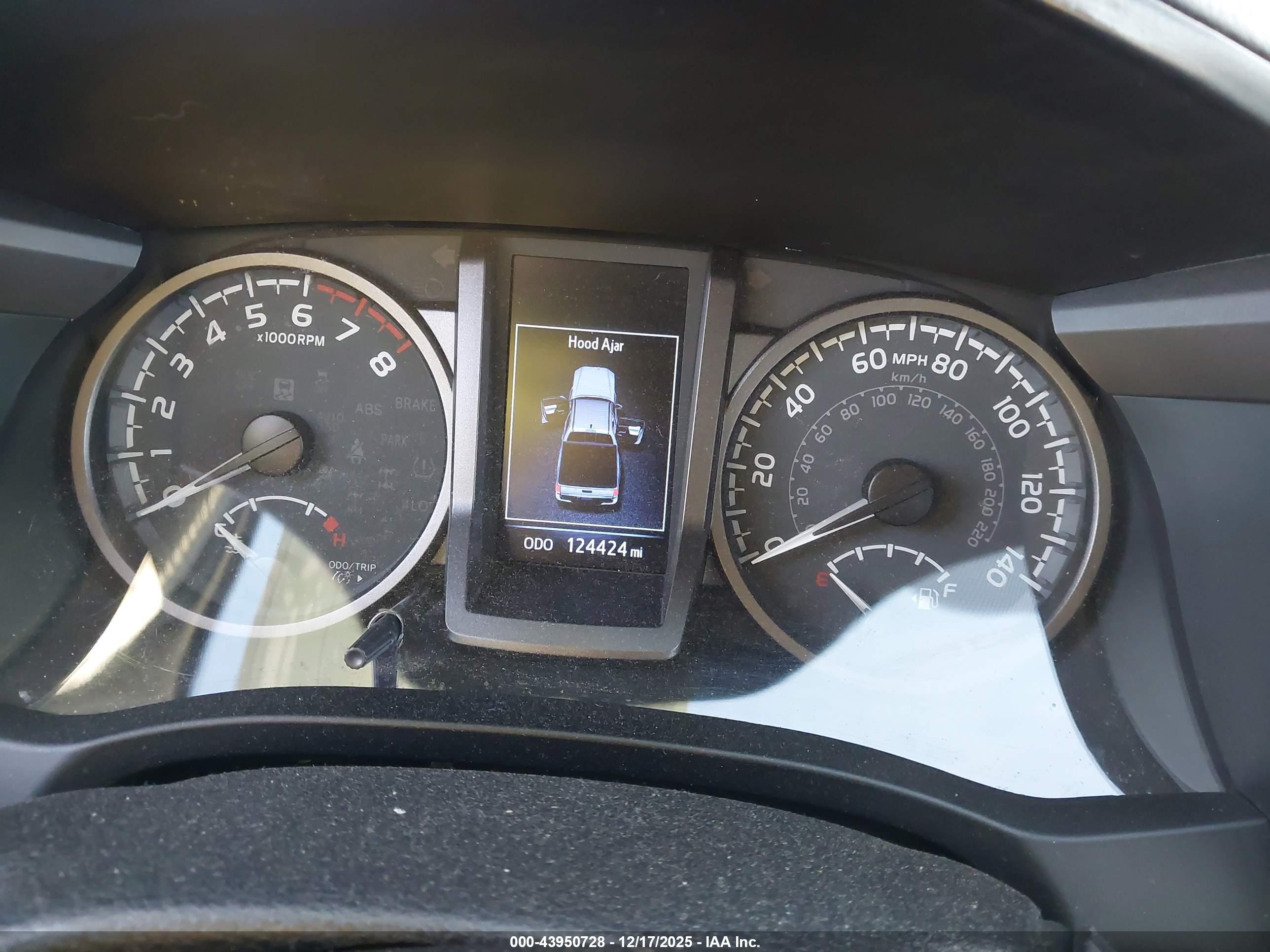 TOYOTA TACOMA image 7