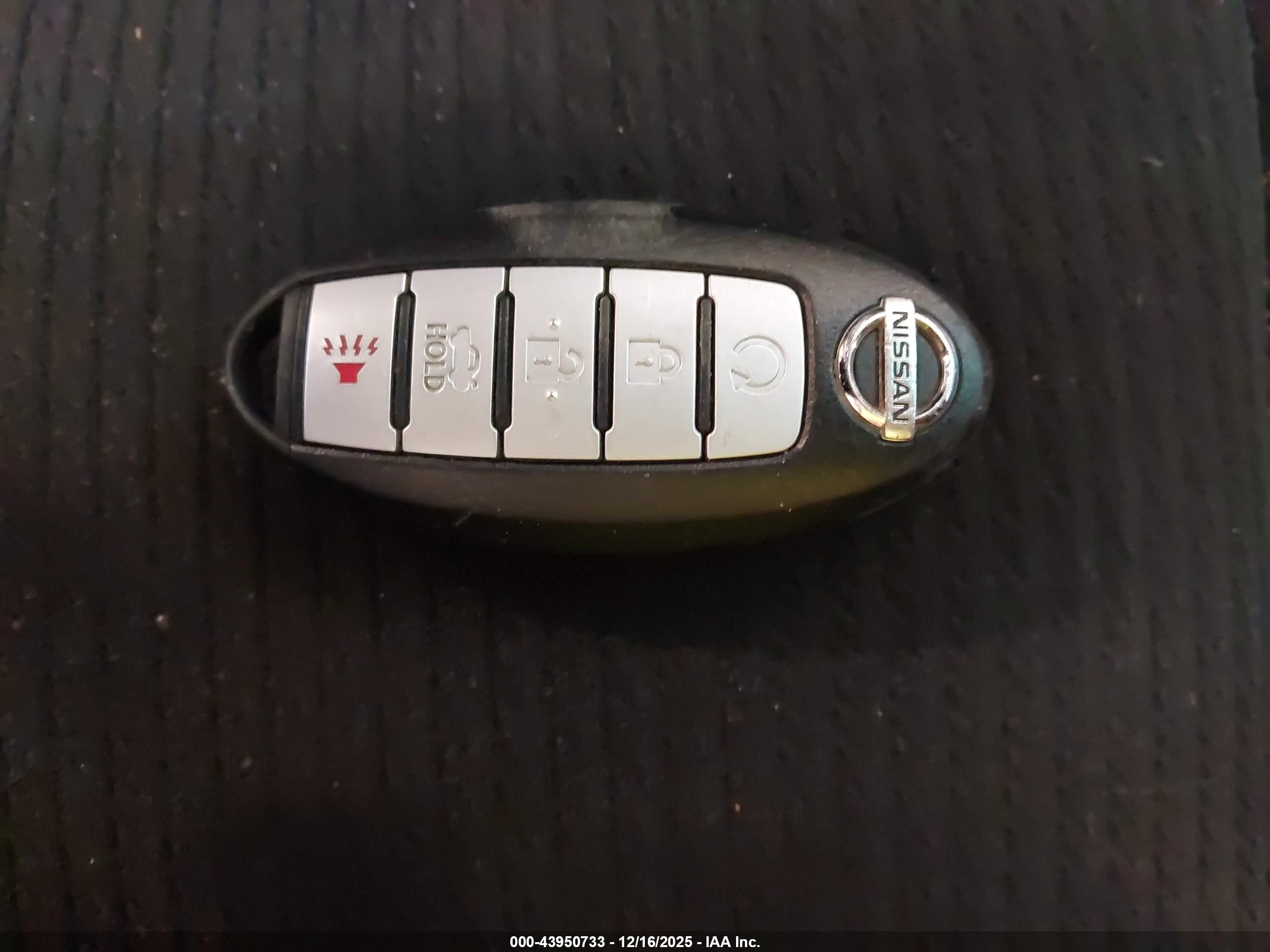 NISSAN ALTIMA image 11