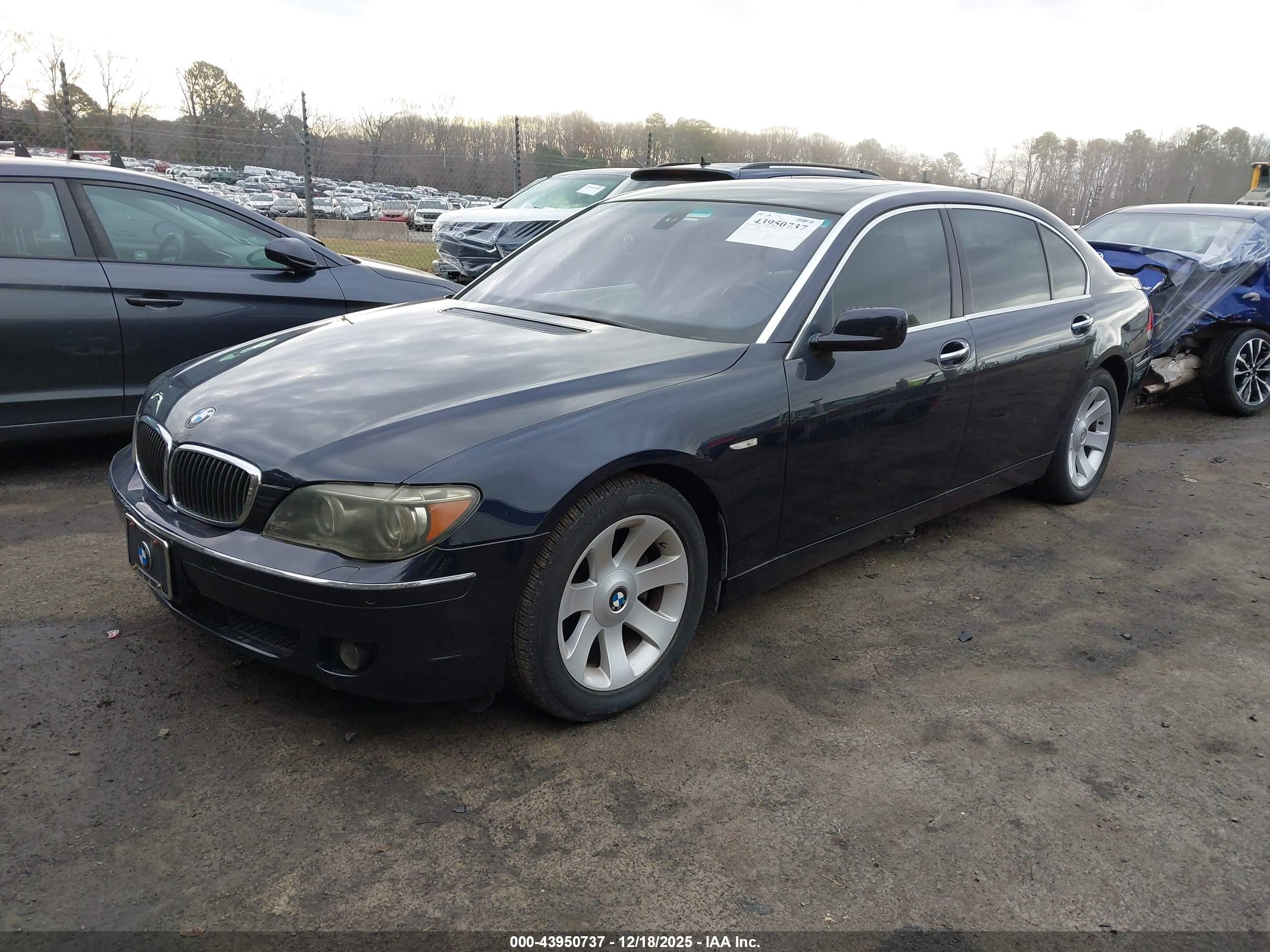 BMW 750LI image 2