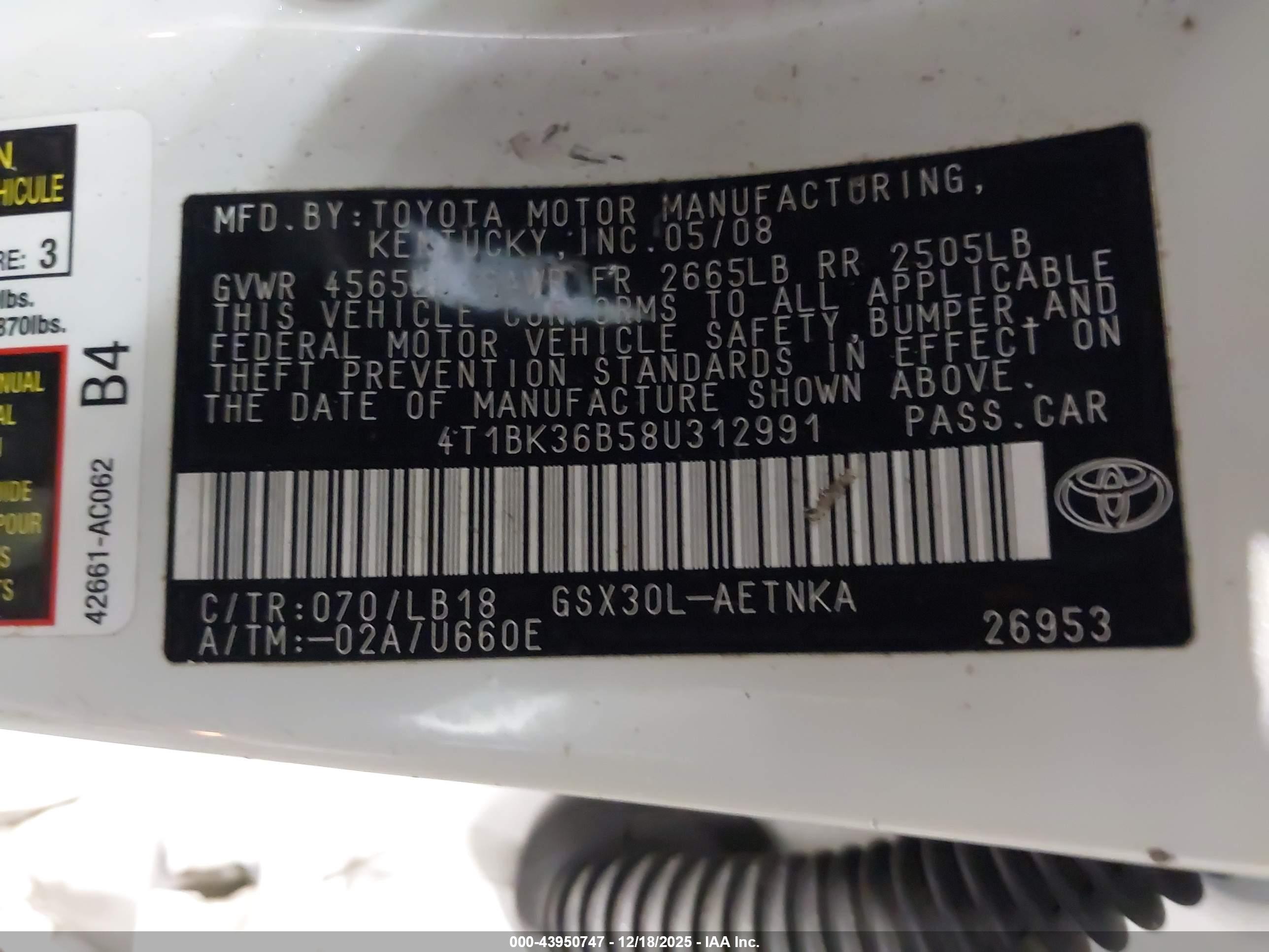 TOYOTA AVALON image 9