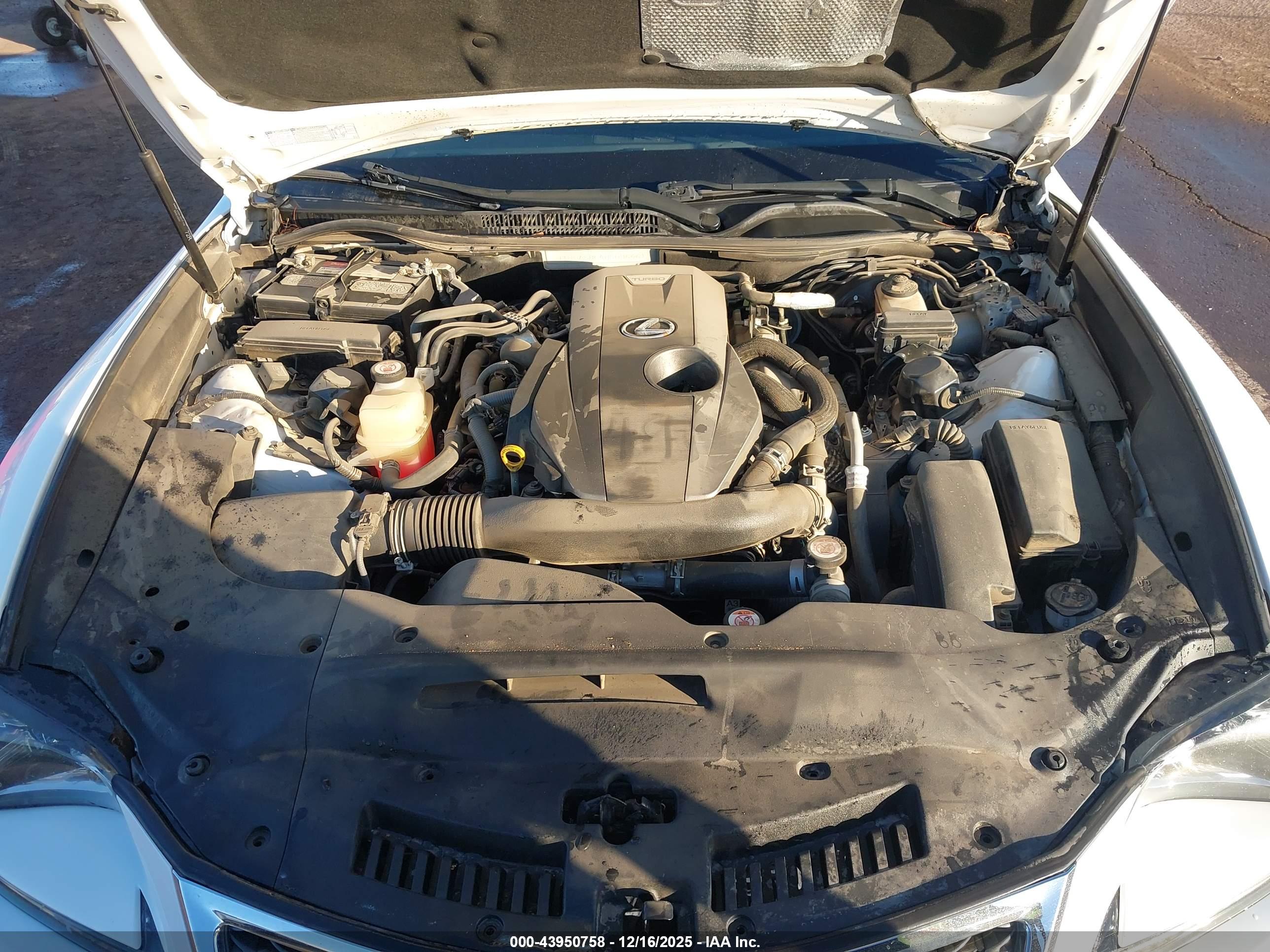 LEXUS RC image 10
