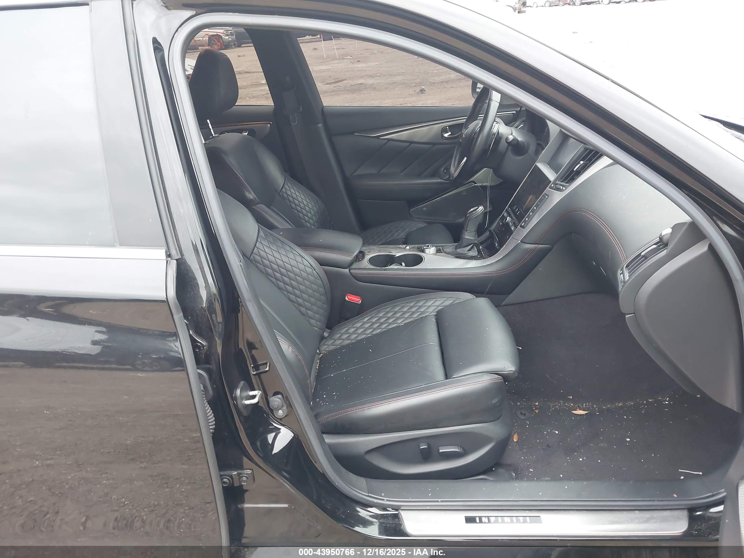 INFINITI Q50 image 5