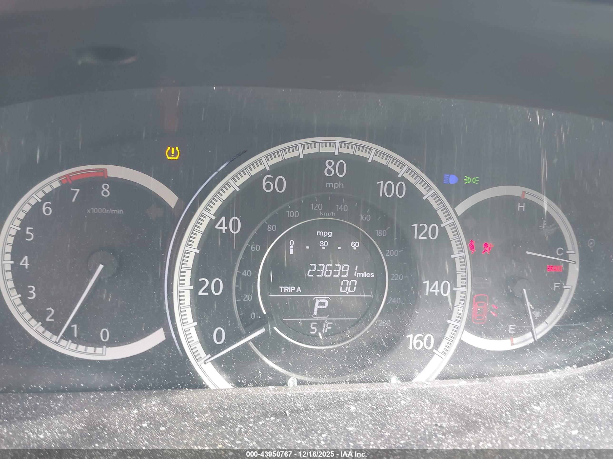 HONDA ACCORD image 7
