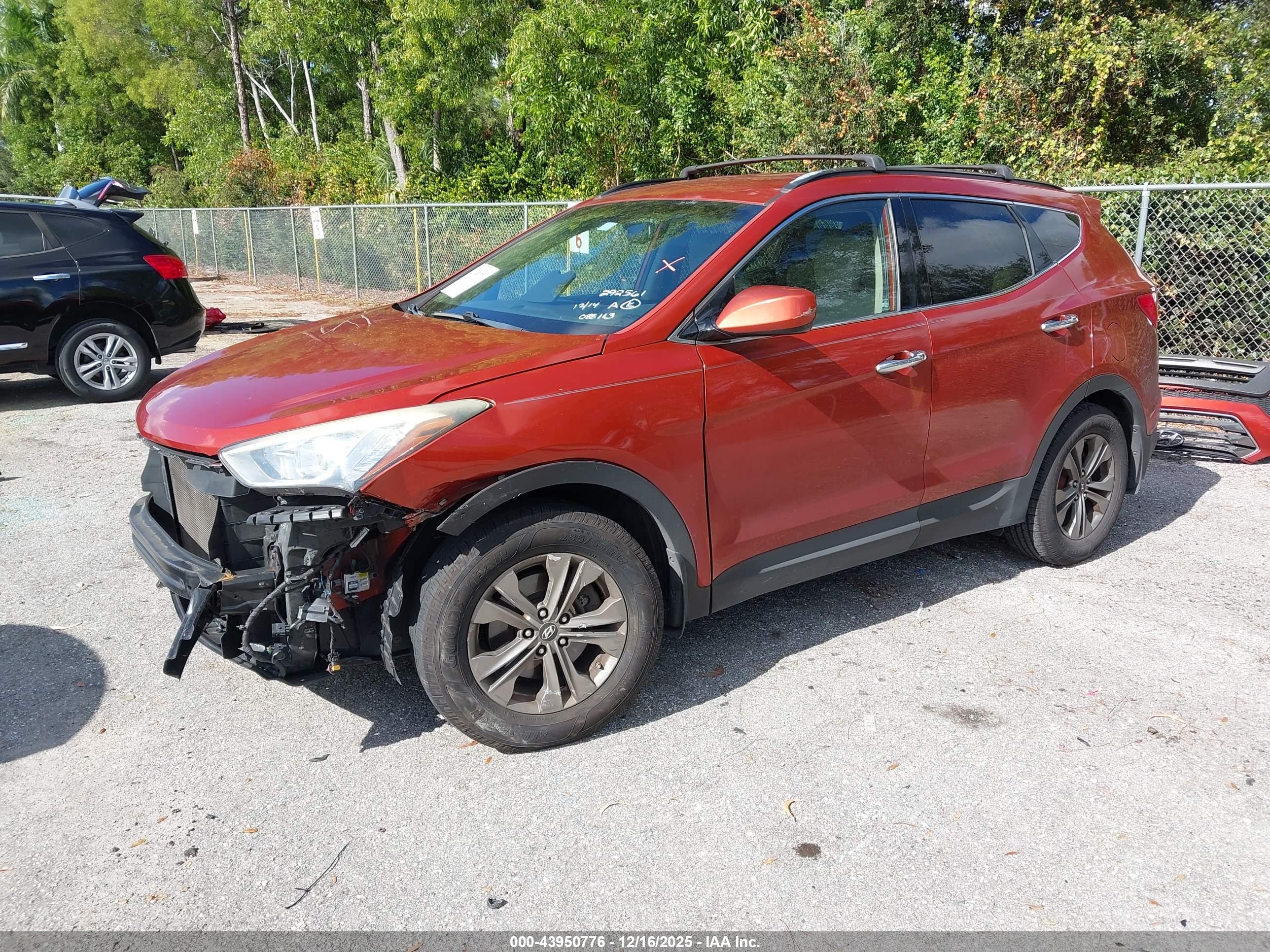 HYUNDAI SANTA image 2