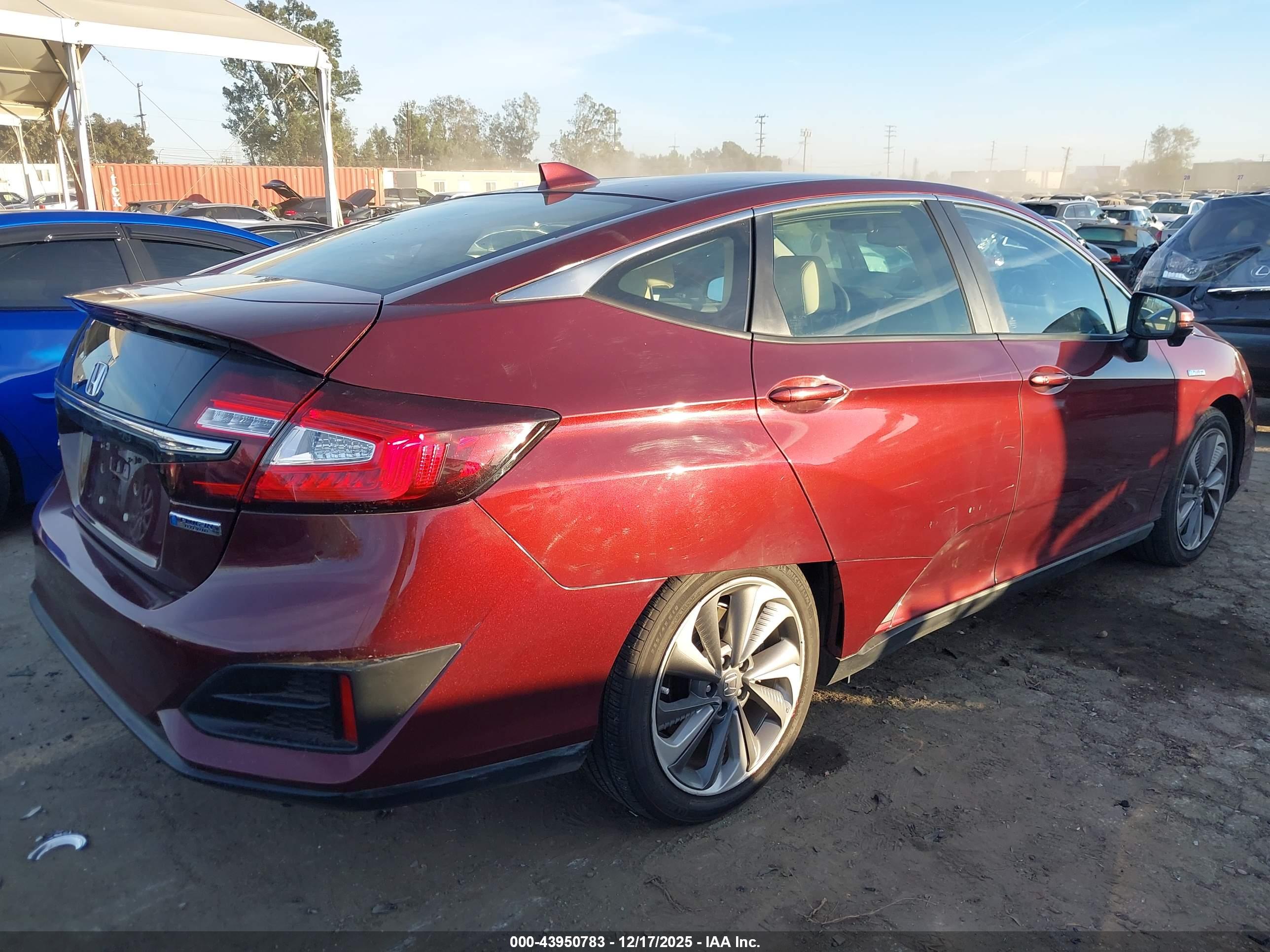 HONDA CLARITY image 4