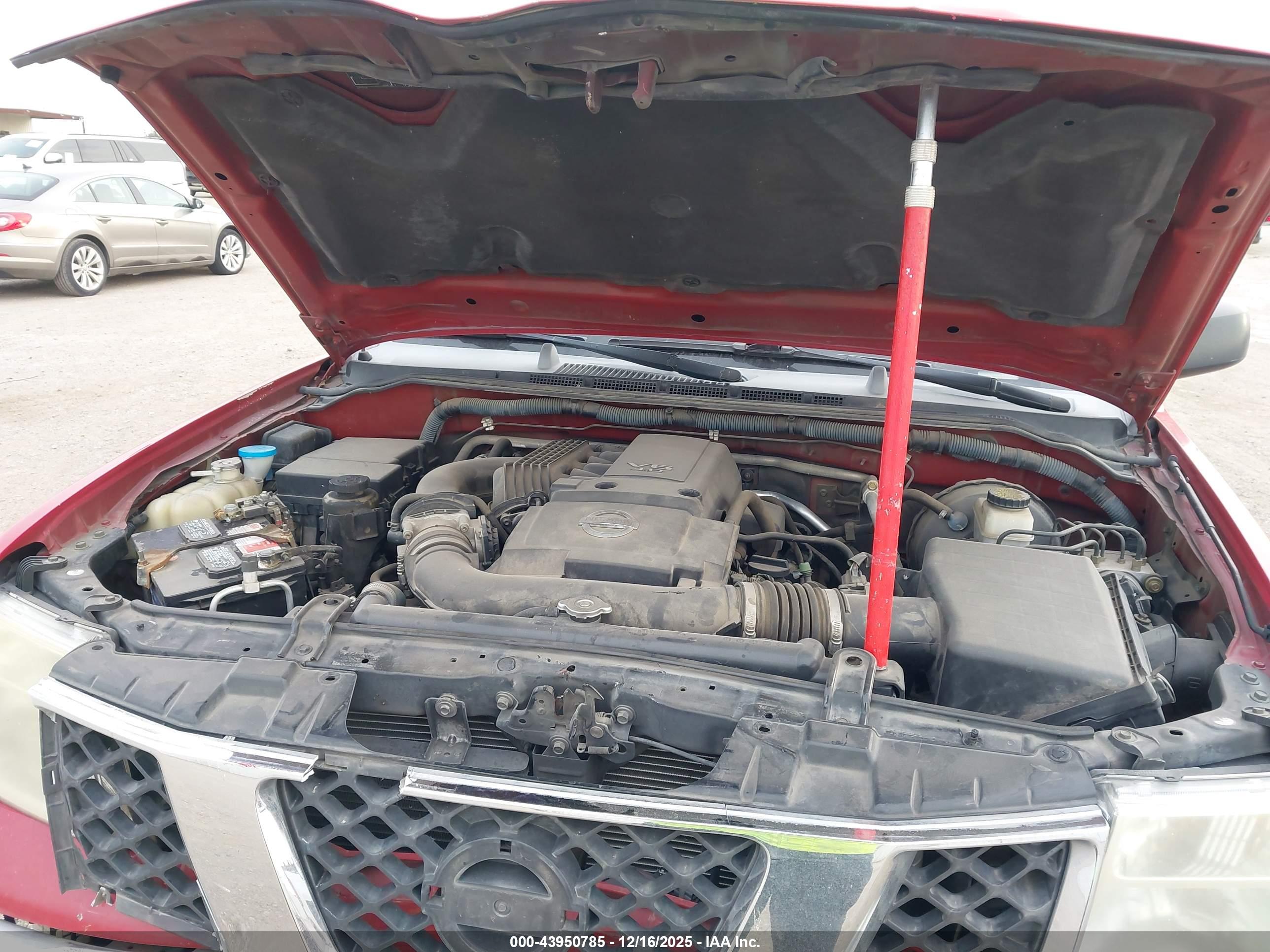 NISSAN FRONTIER image 10