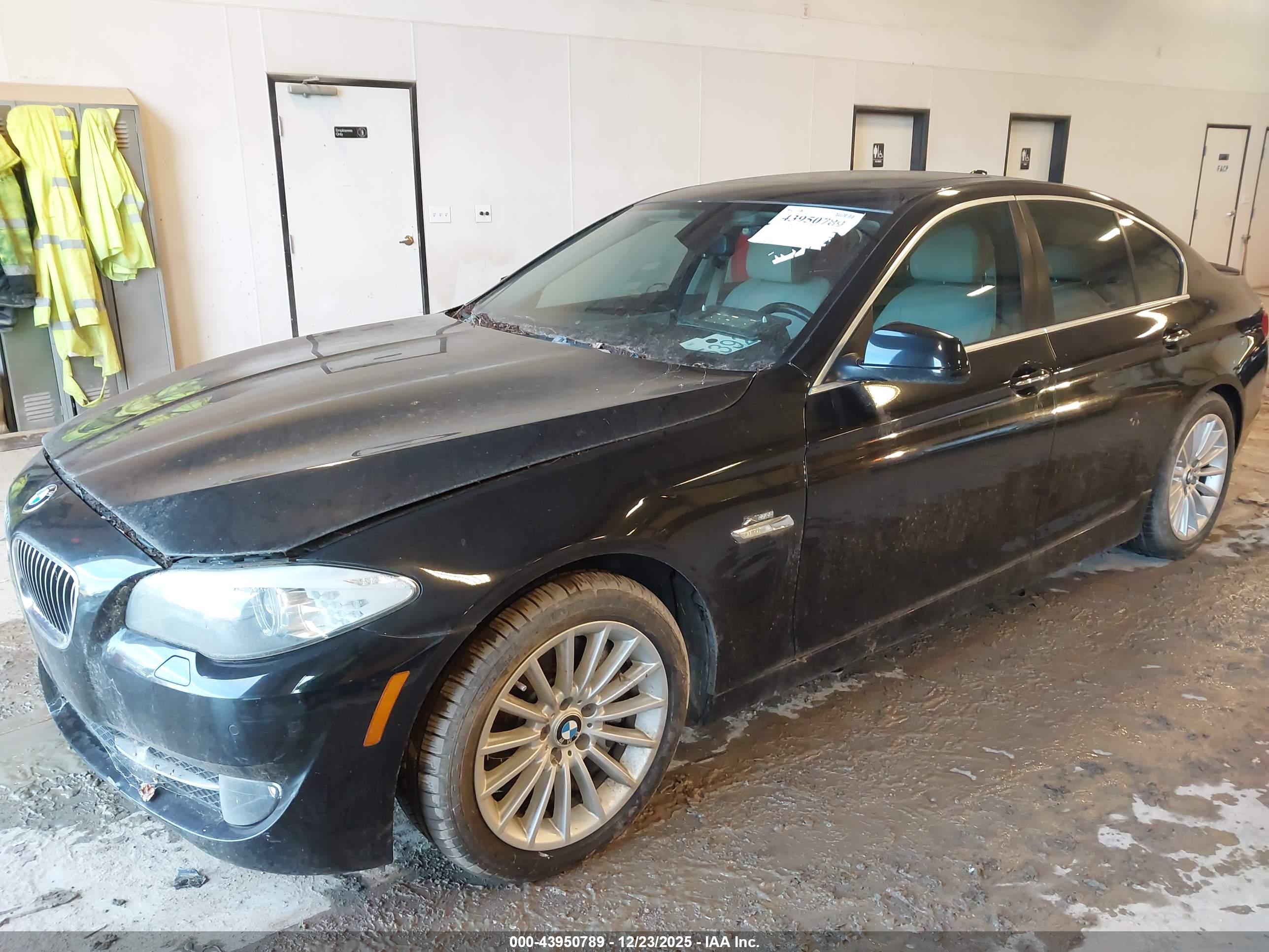 BMW 535I image 2