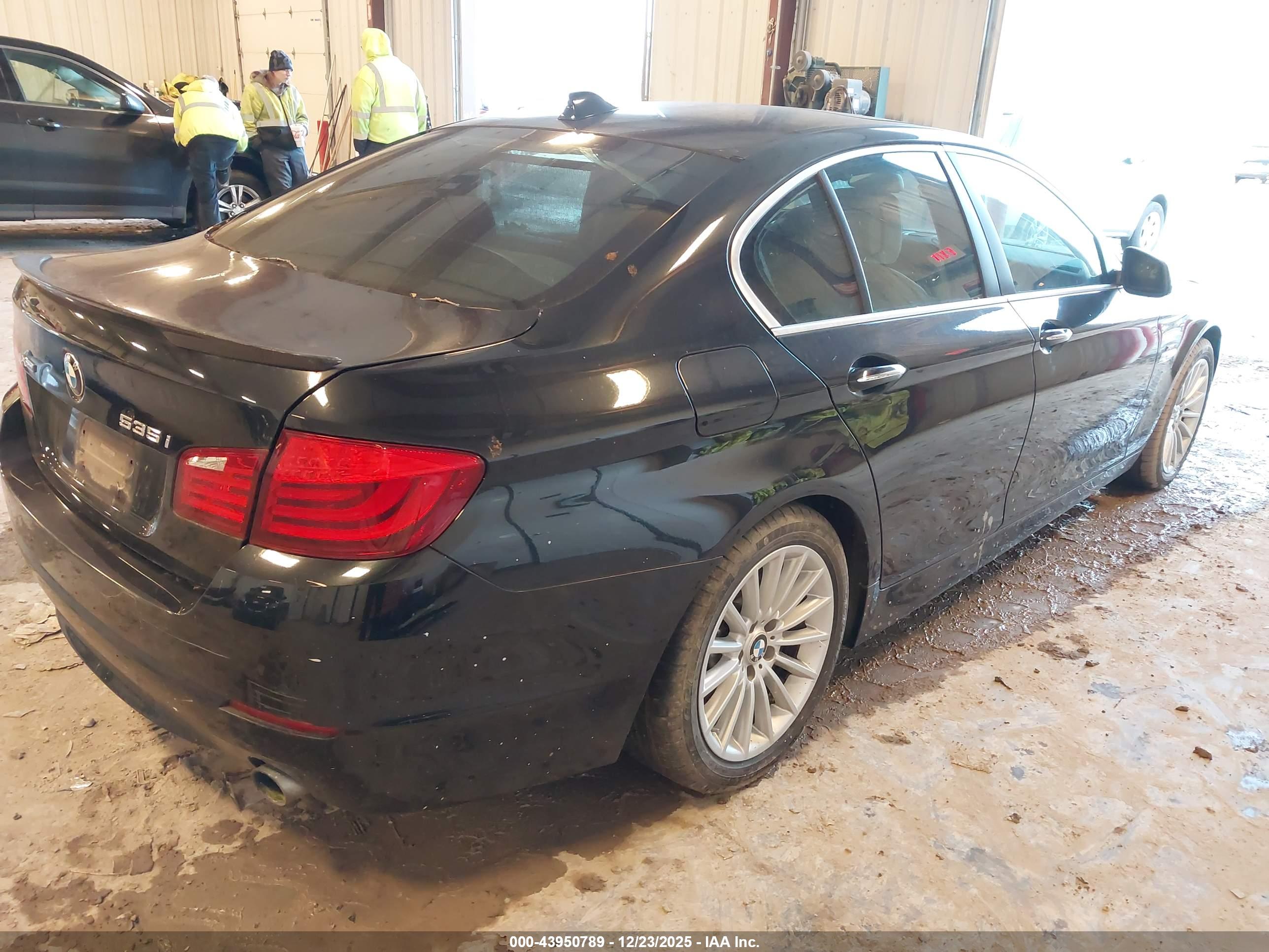 BMW 535I image 4
