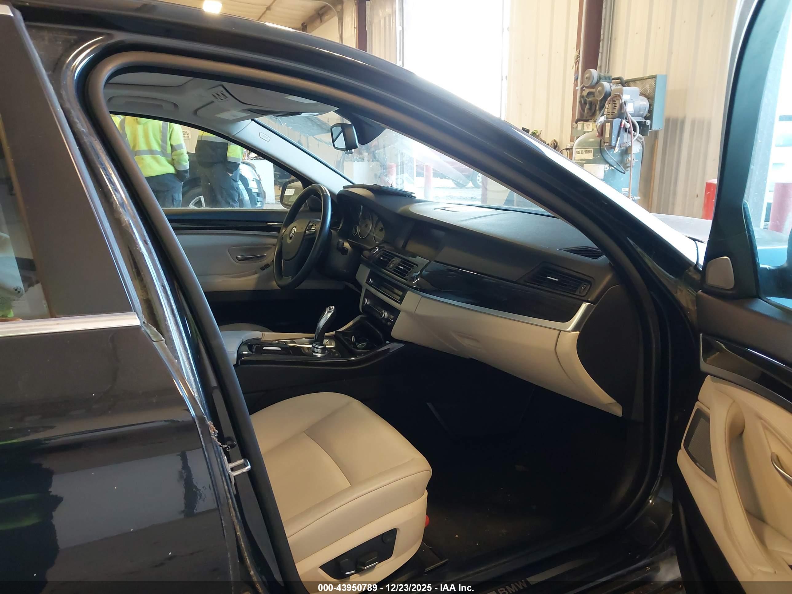 BMW 535I image 5