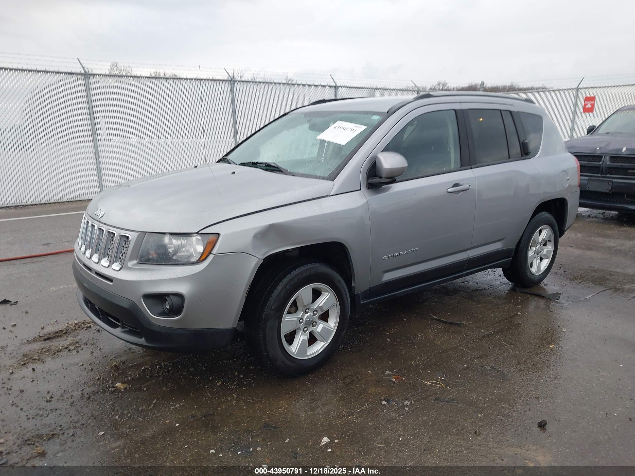 JEEP COMPASS image 2