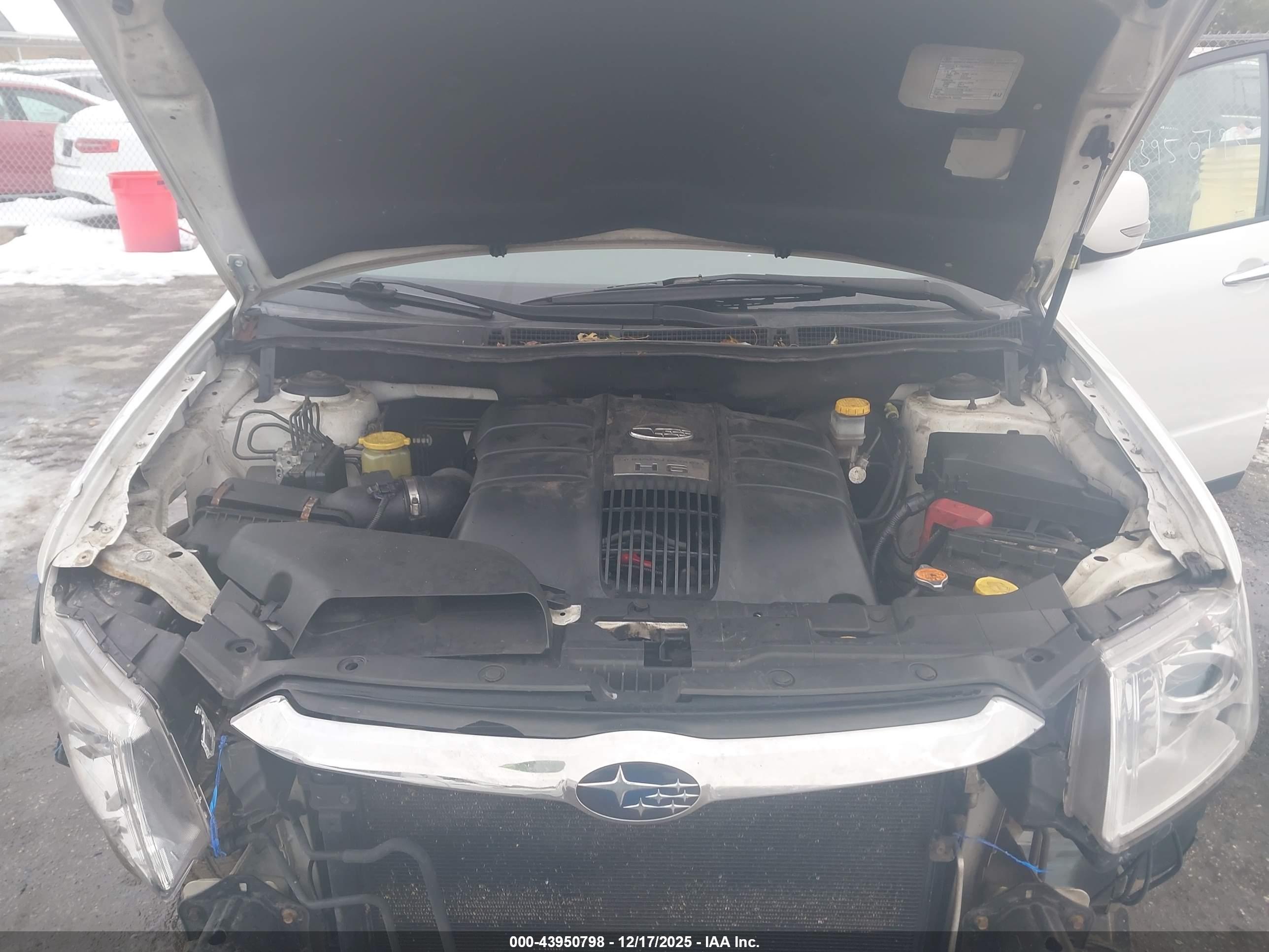 SUBARU TRIBECA image 10