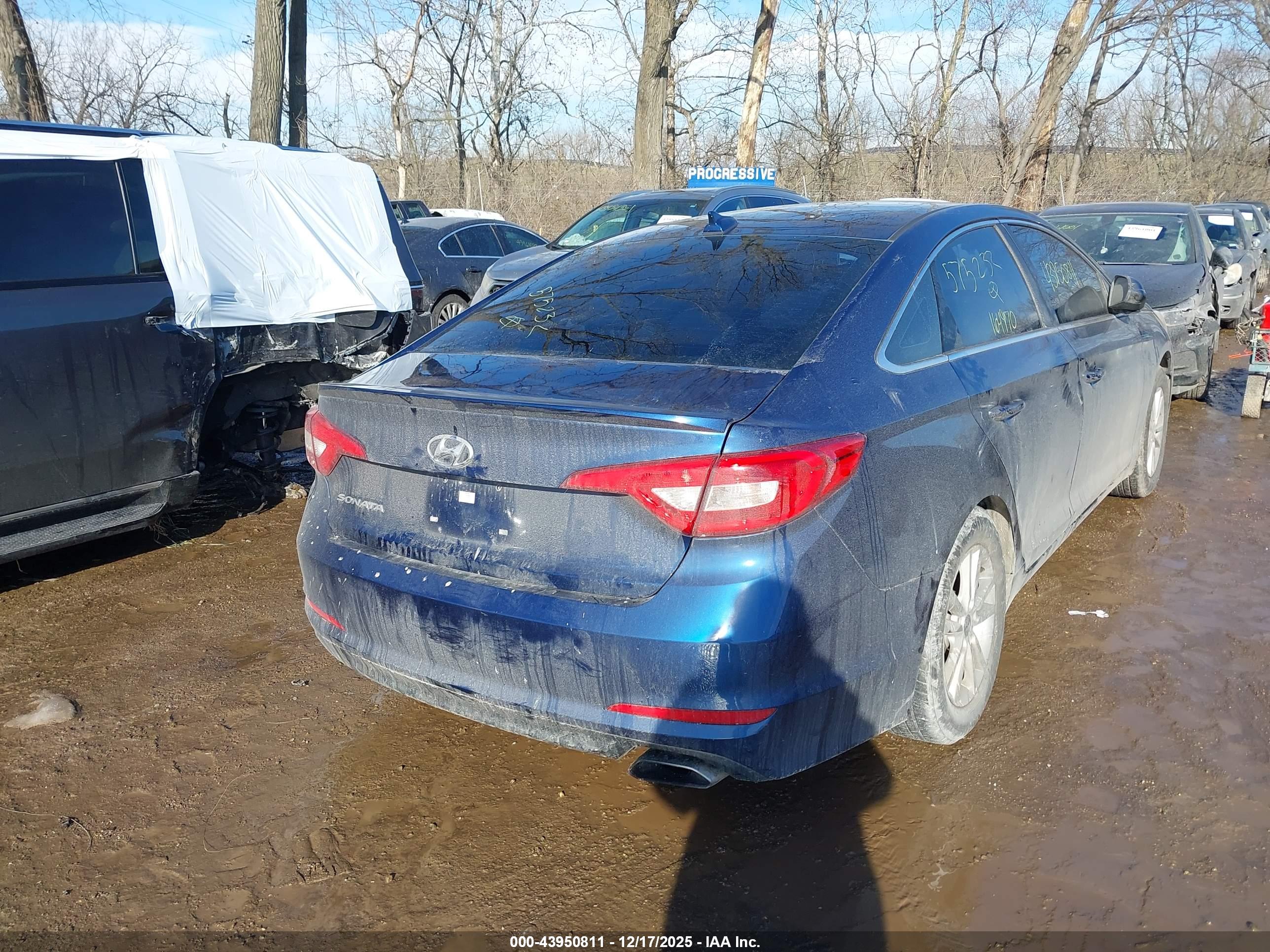 HYUNDAI SONATA image 4