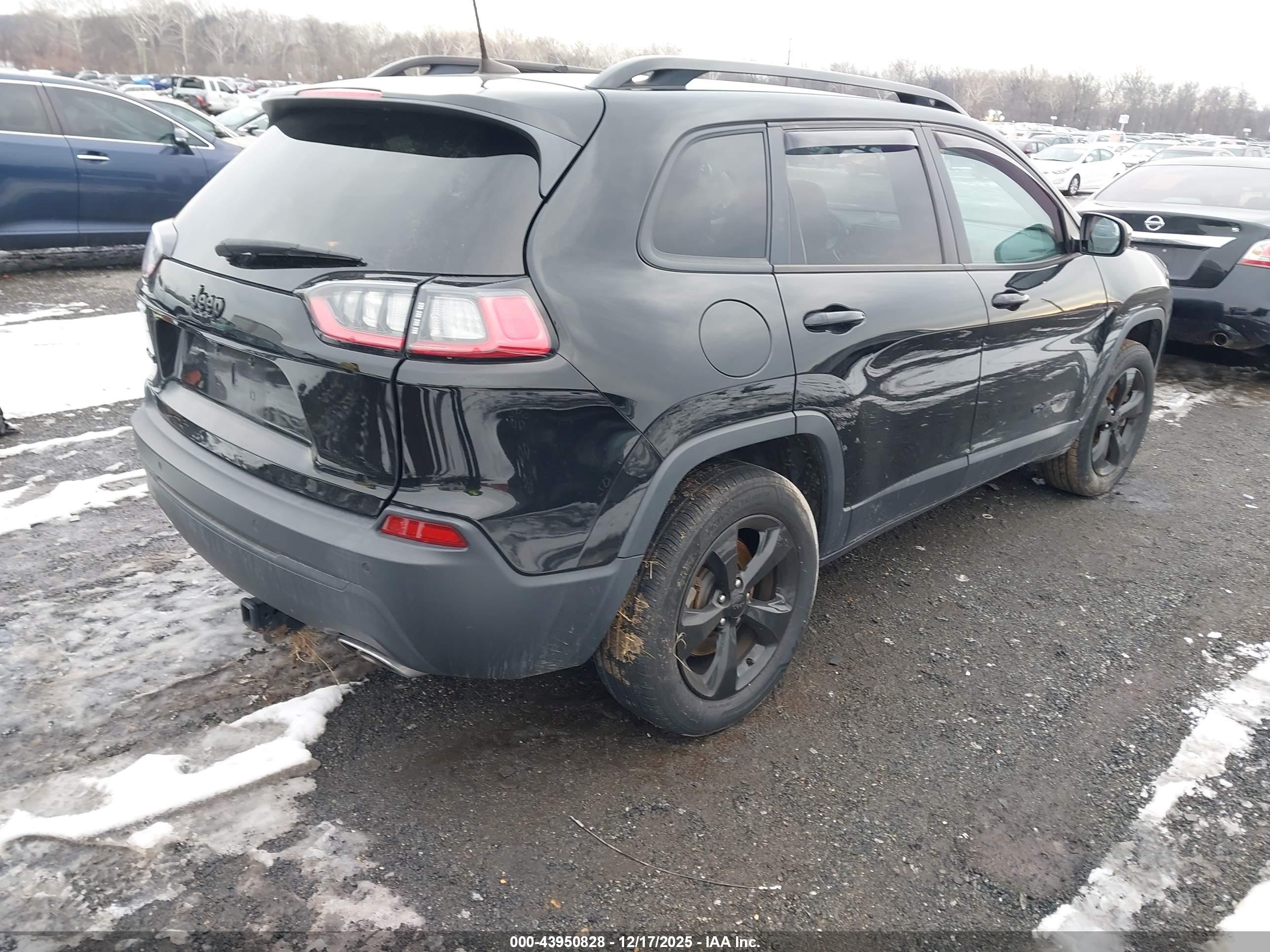 JEEP CHEROKEE image 4