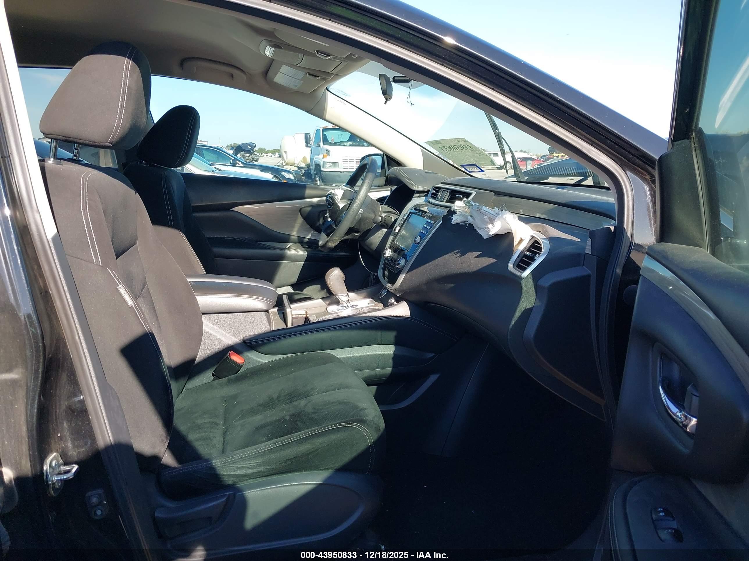 NISSAN MURANO image 5