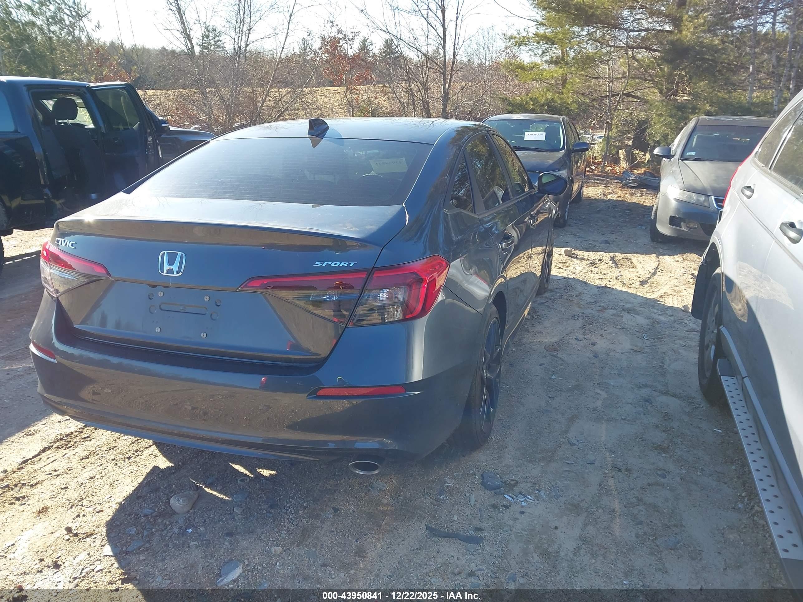 HONDA CIVIC image 4