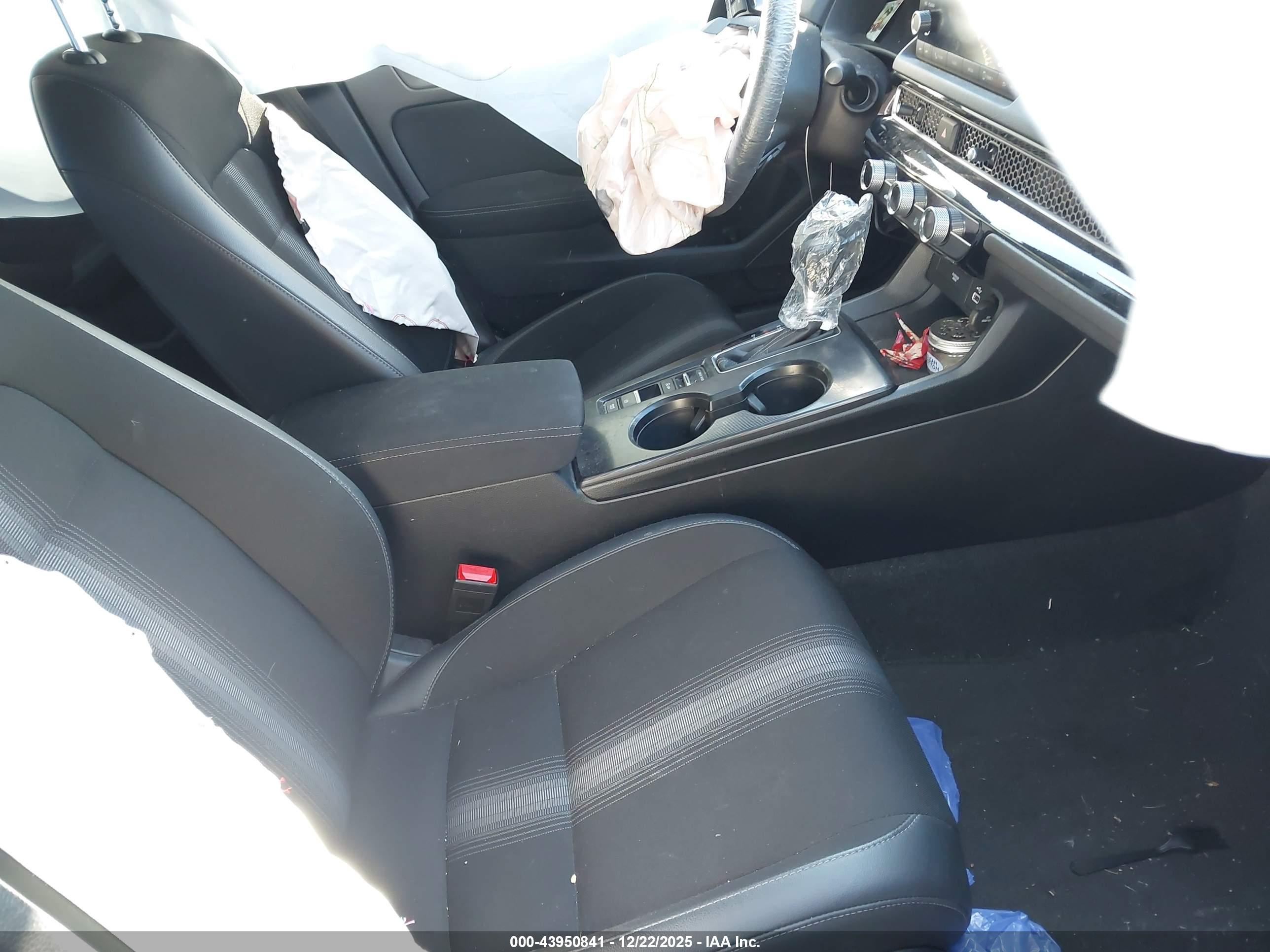 HONDA CIVIC image 5