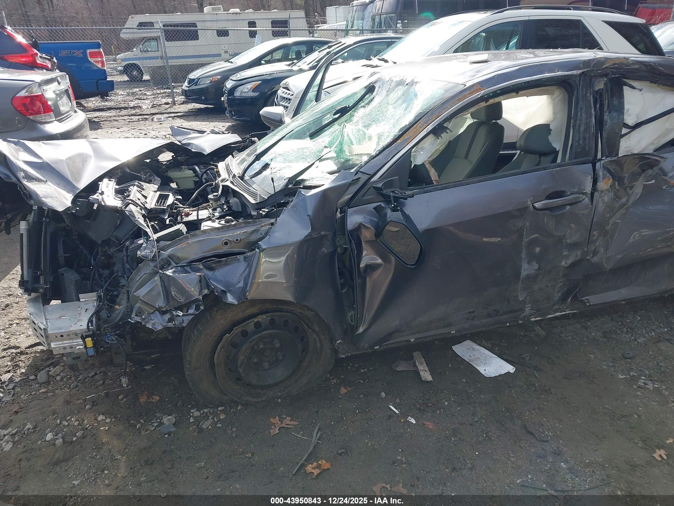 HONDA CIVIC image 2