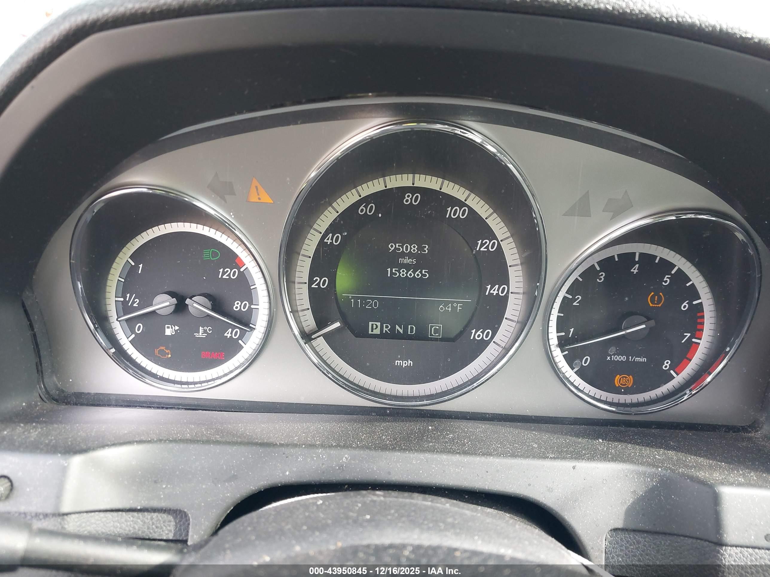 MERCEDES-BENZ C image 7