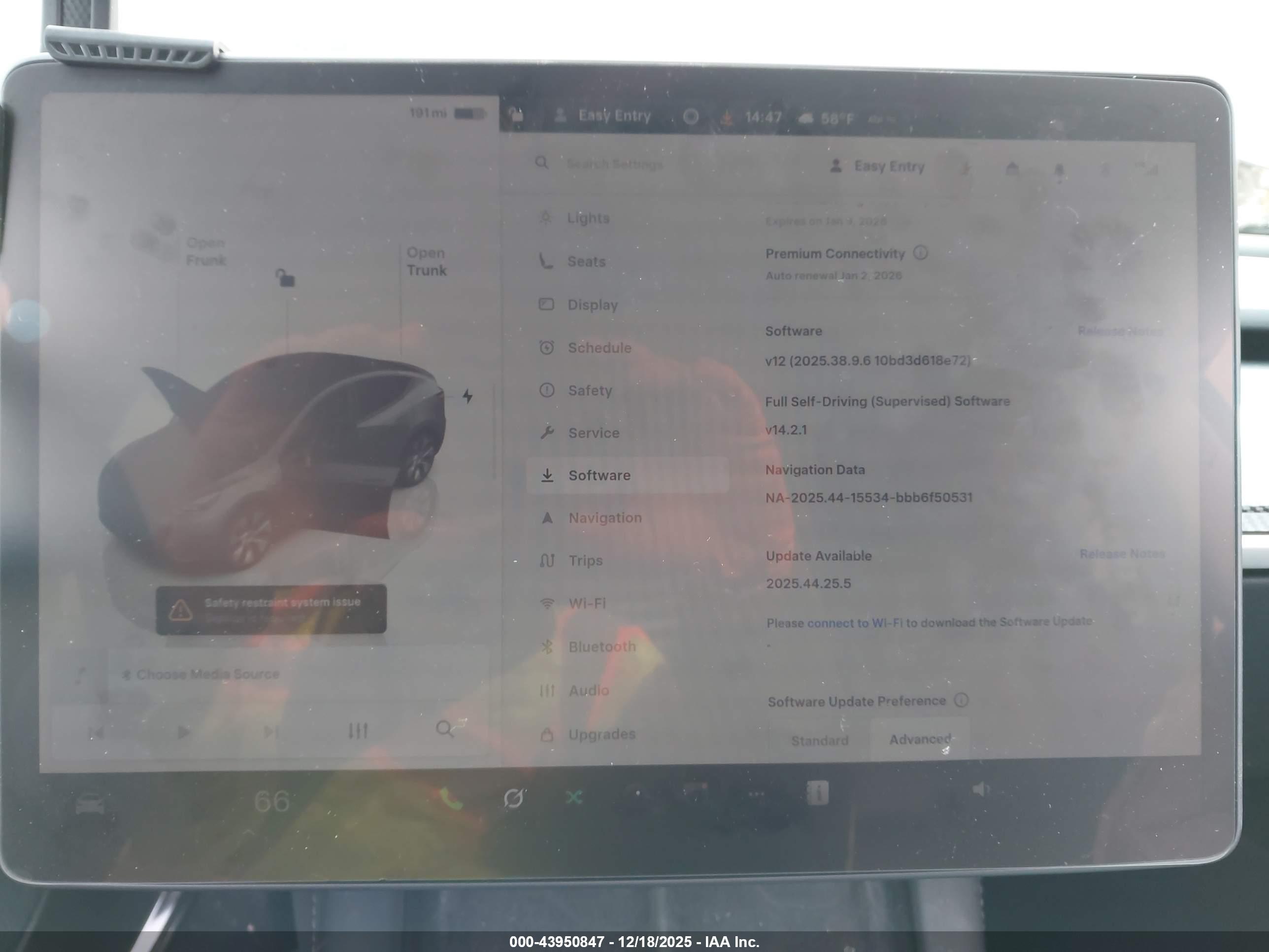 TESLA MODEL image 7