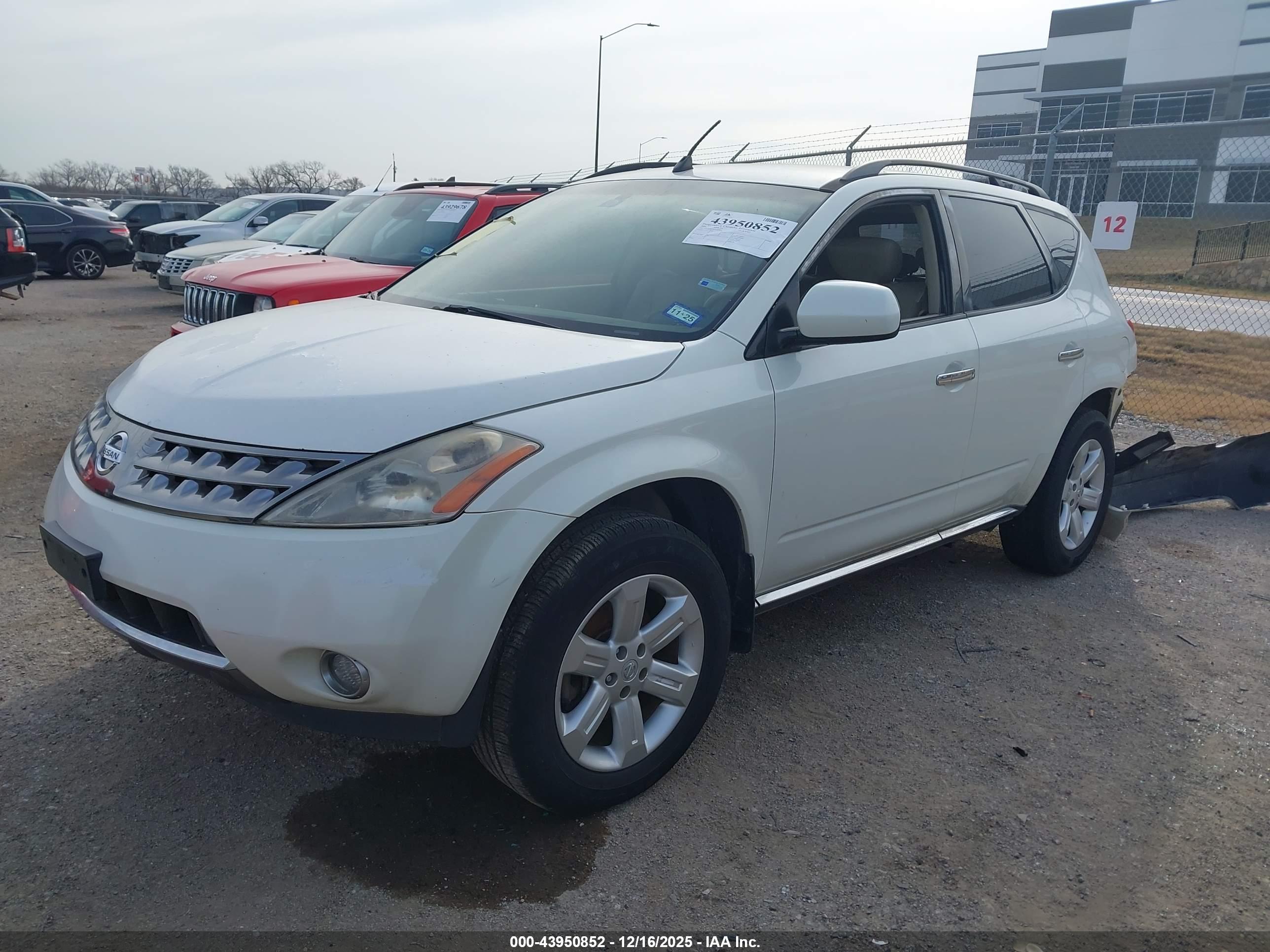 NISSAN MURANO image 2