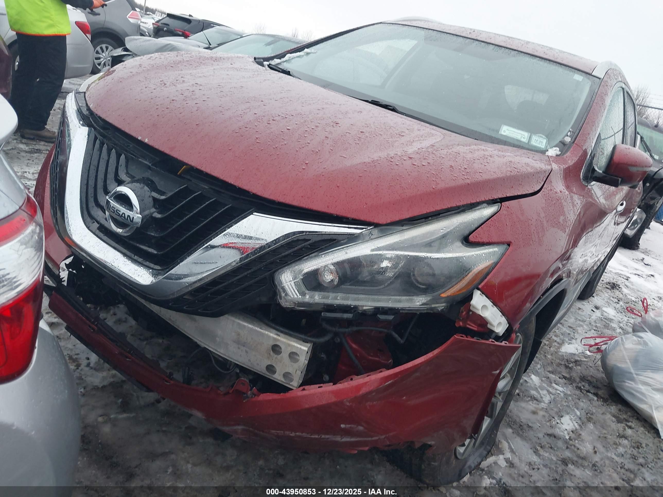 NISSAN MURANO image 6