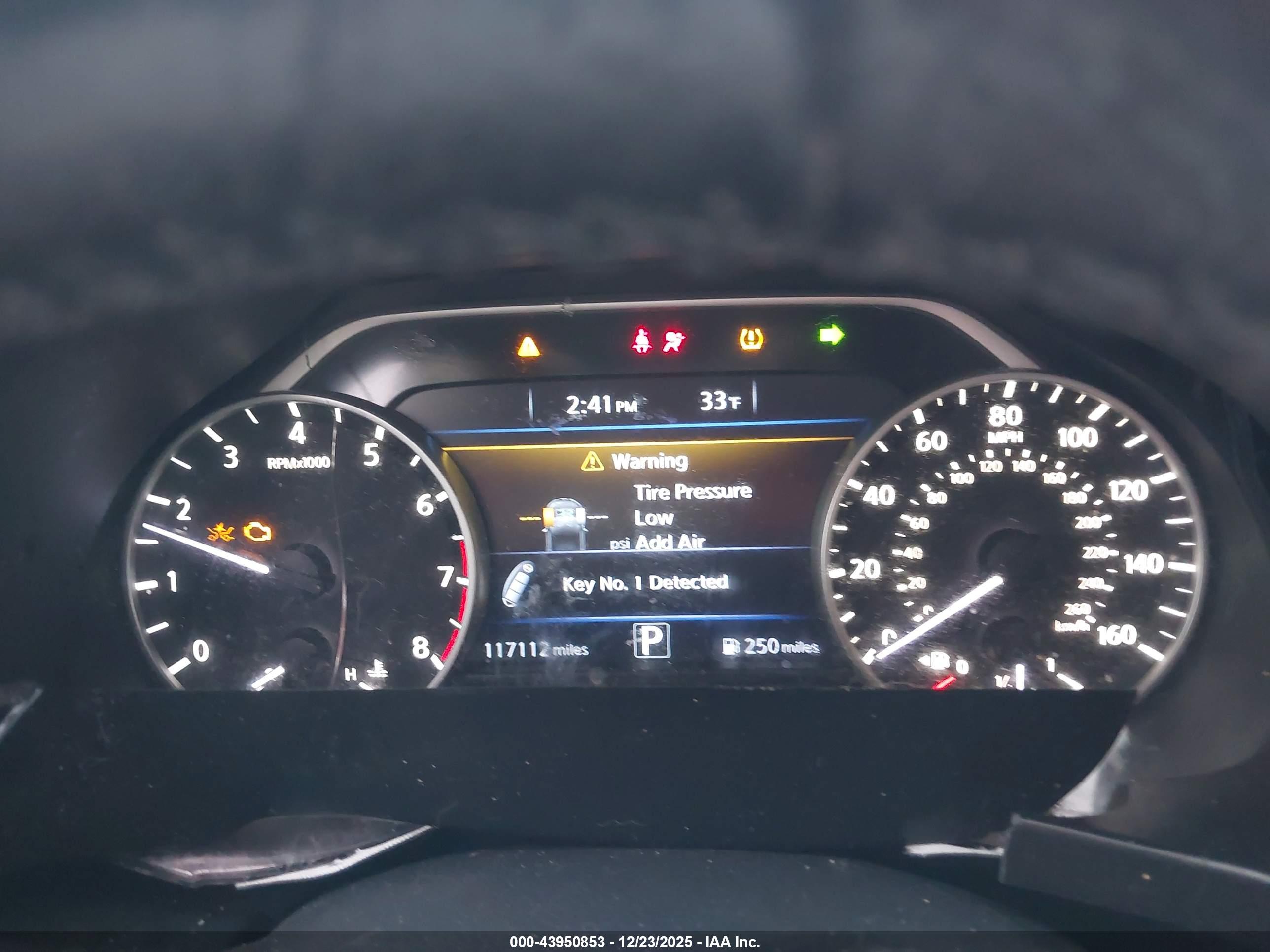NISSAN MURANO image 7