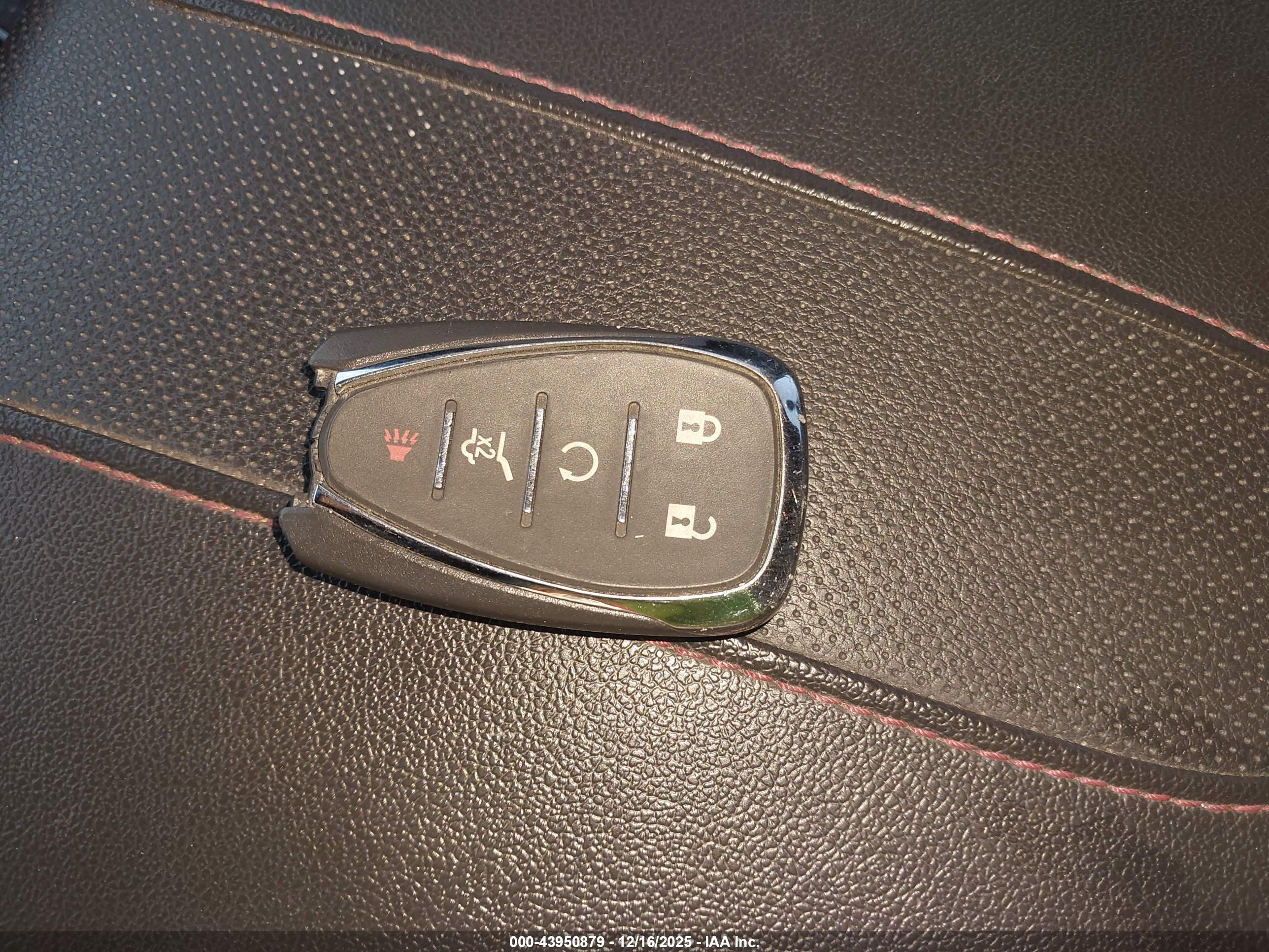CHEVROLET TRAVERSE image 11